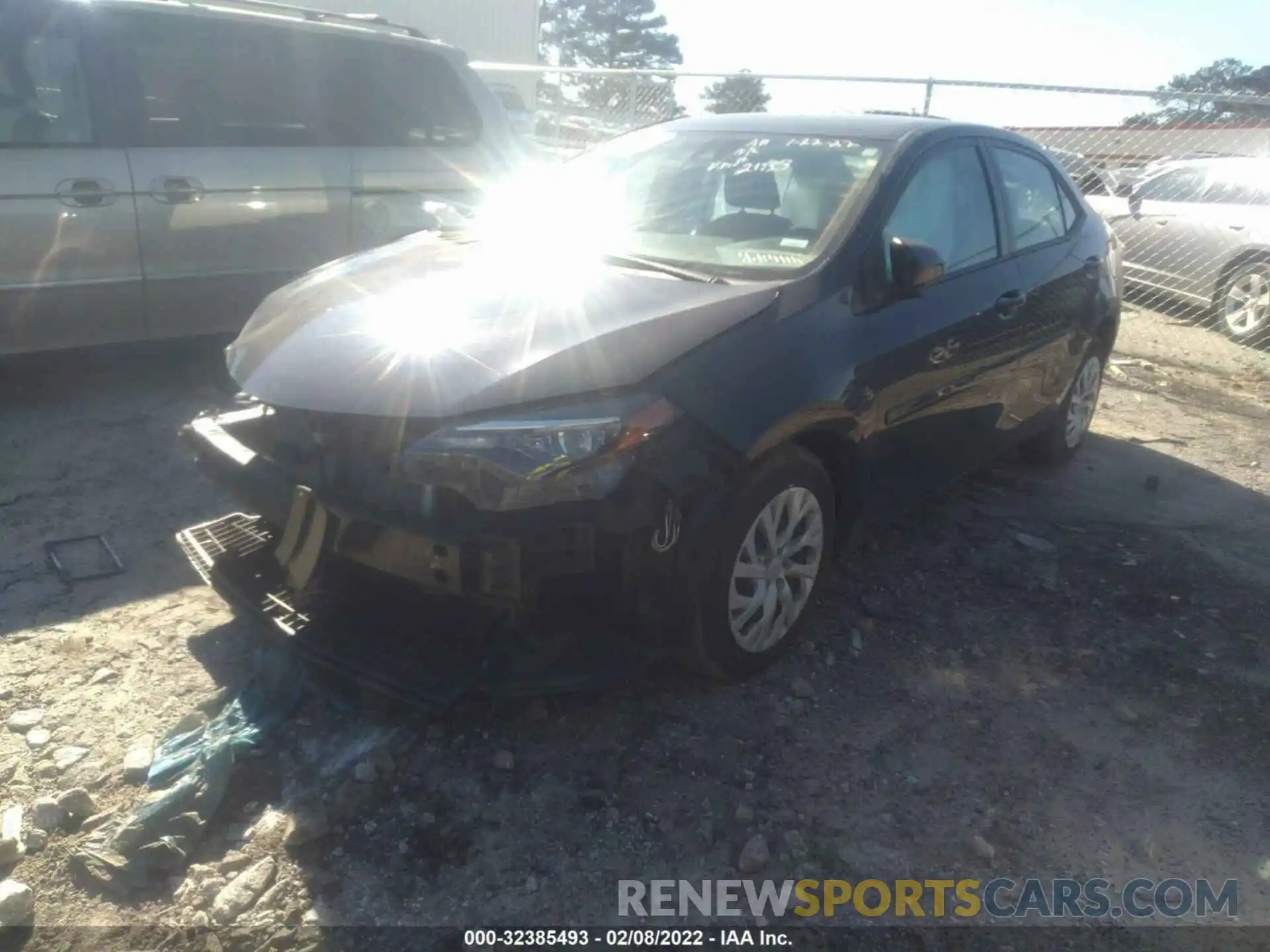 2 Photograph of a damaged car 5YFBURHEXKP862183 TOYOTA COROLLA 2019