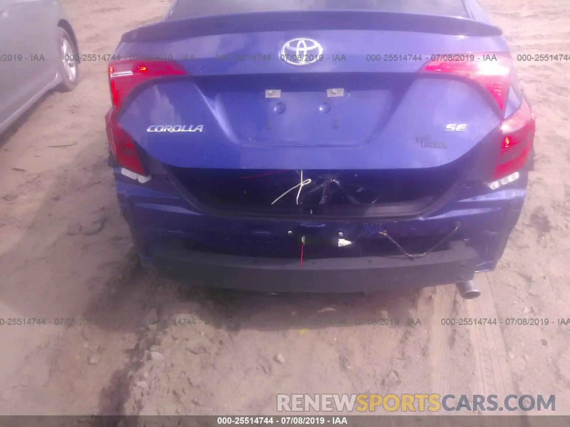 6 Photograph of a damaged car 5YFBURHEXKP862331 TOYOTA COROLLA 2019