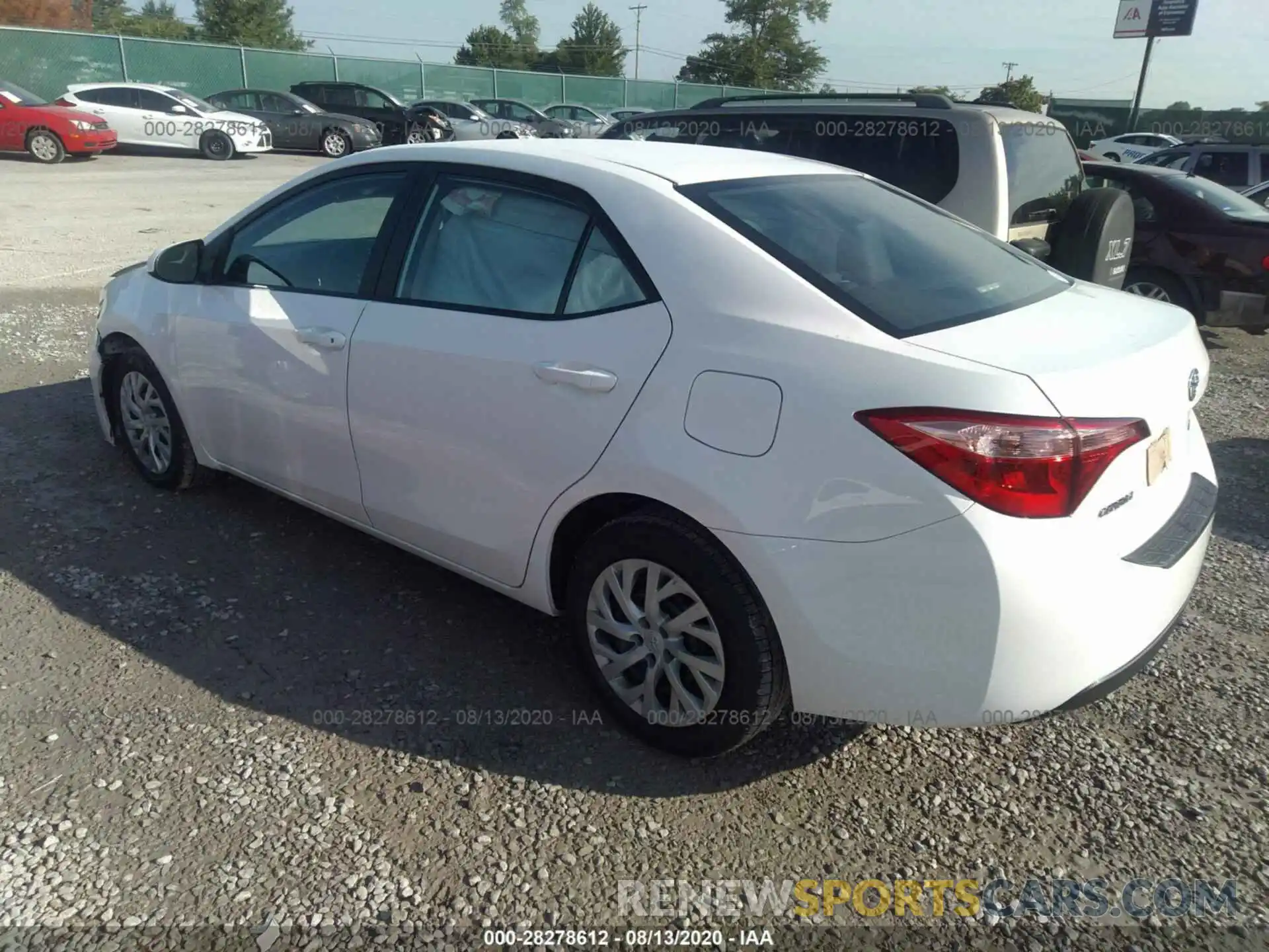 3 Photograph of a damaged car 5YFBURHEXKP863768 TOYOTA COROLLA 2019