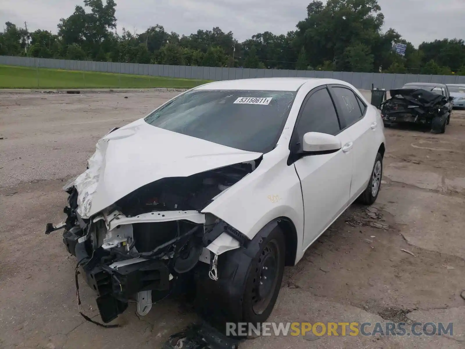 2 Photograph of a damaged car 5YFBURHEXKP863950 TOYOTA COROLLA 2019