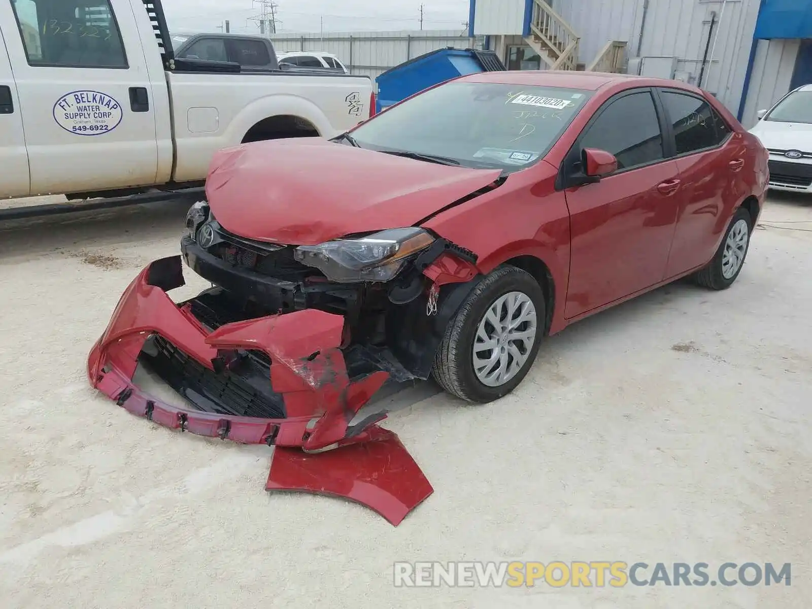 2 Photograph of a damaged car 5YFBURHEXKP863964 TOYOTA COROLLA 2019