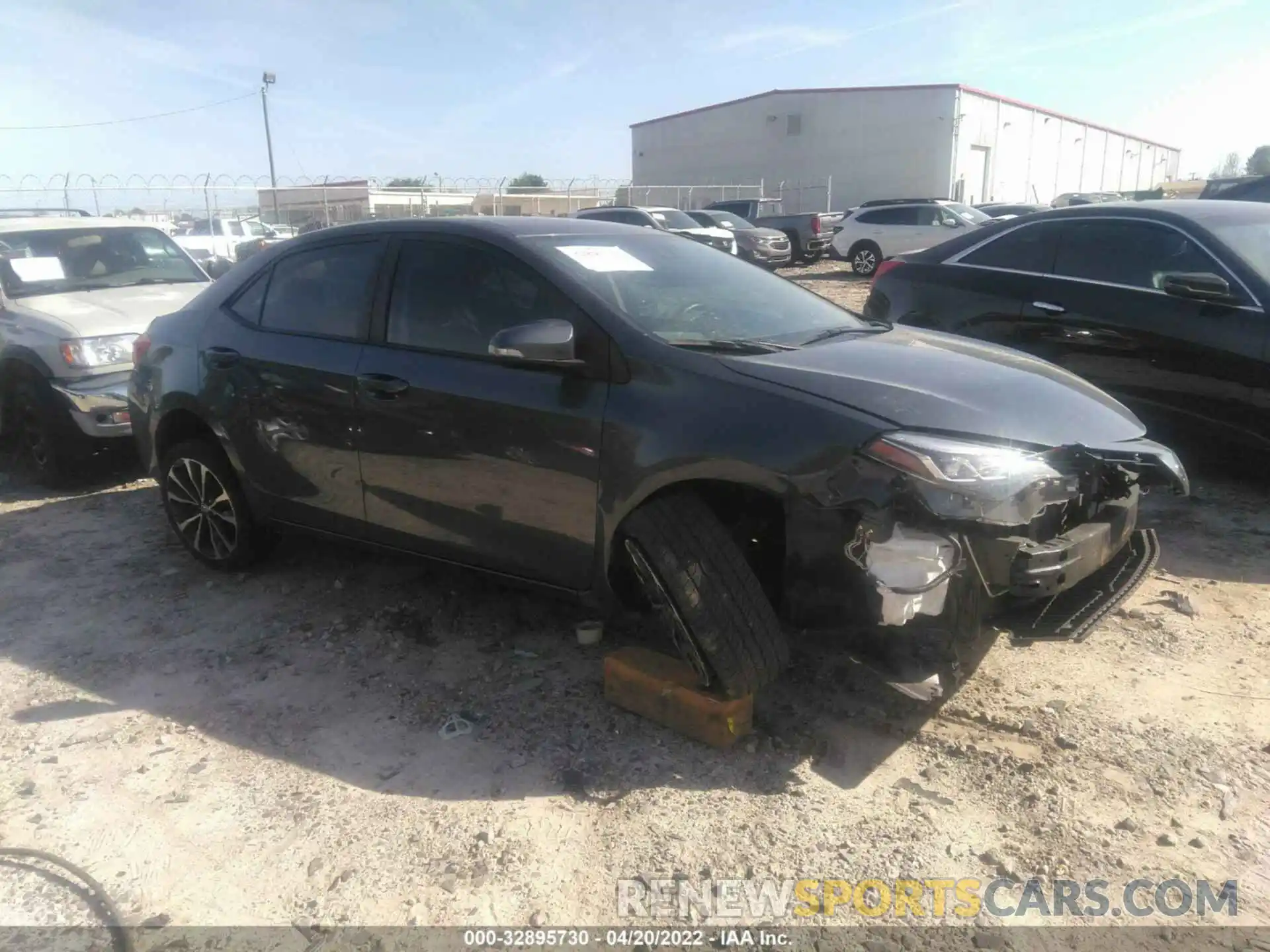 1 Photograph of a damaged car 5YFBURHEXKP864547 TOYOTA COROLLA 2019