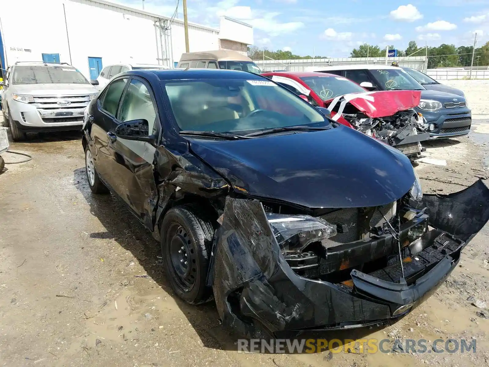 1 Photograph of a damaged car 5YFBURHEXKP864743 TOYOTA COROLLA 2019