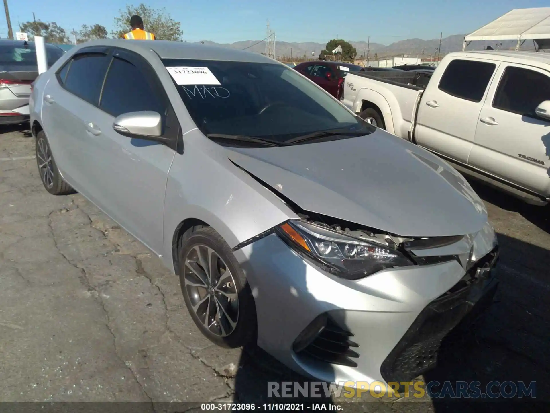 1 Photograph of a damaged car 5YFBURHEXKP865522 TOYOTA COROLLA 2019