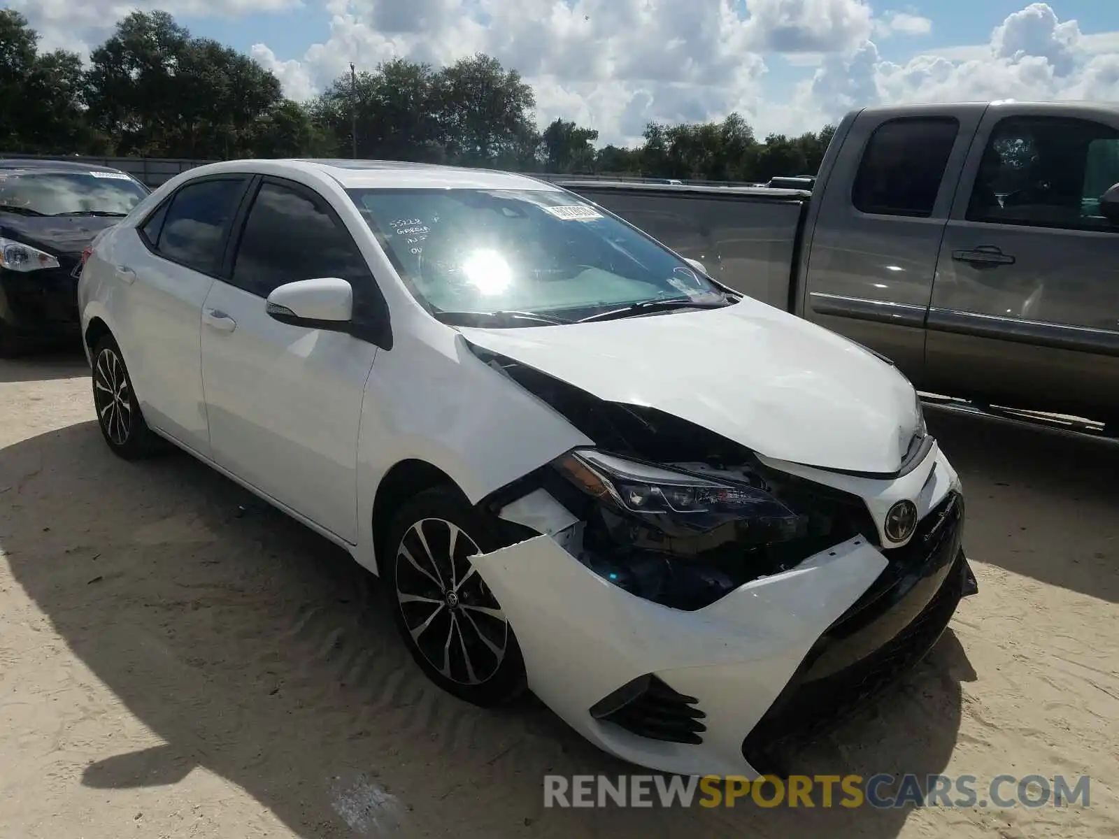 1 Photograph of a damaged car 5YFBURHEXKP865617 TOYOTA COROLLA 2019