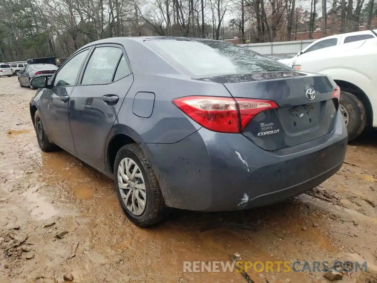 3 Photograph of a damaged car 5YFBURHEXKP865939 TOYOTA COROLLA 2019