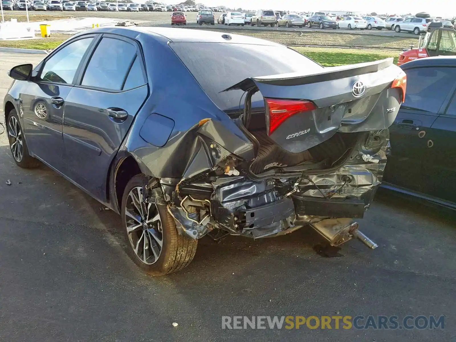 9 Photograph of a damaged car 5YFBURHEXKP867514 TOYOTA COROLLA 2019