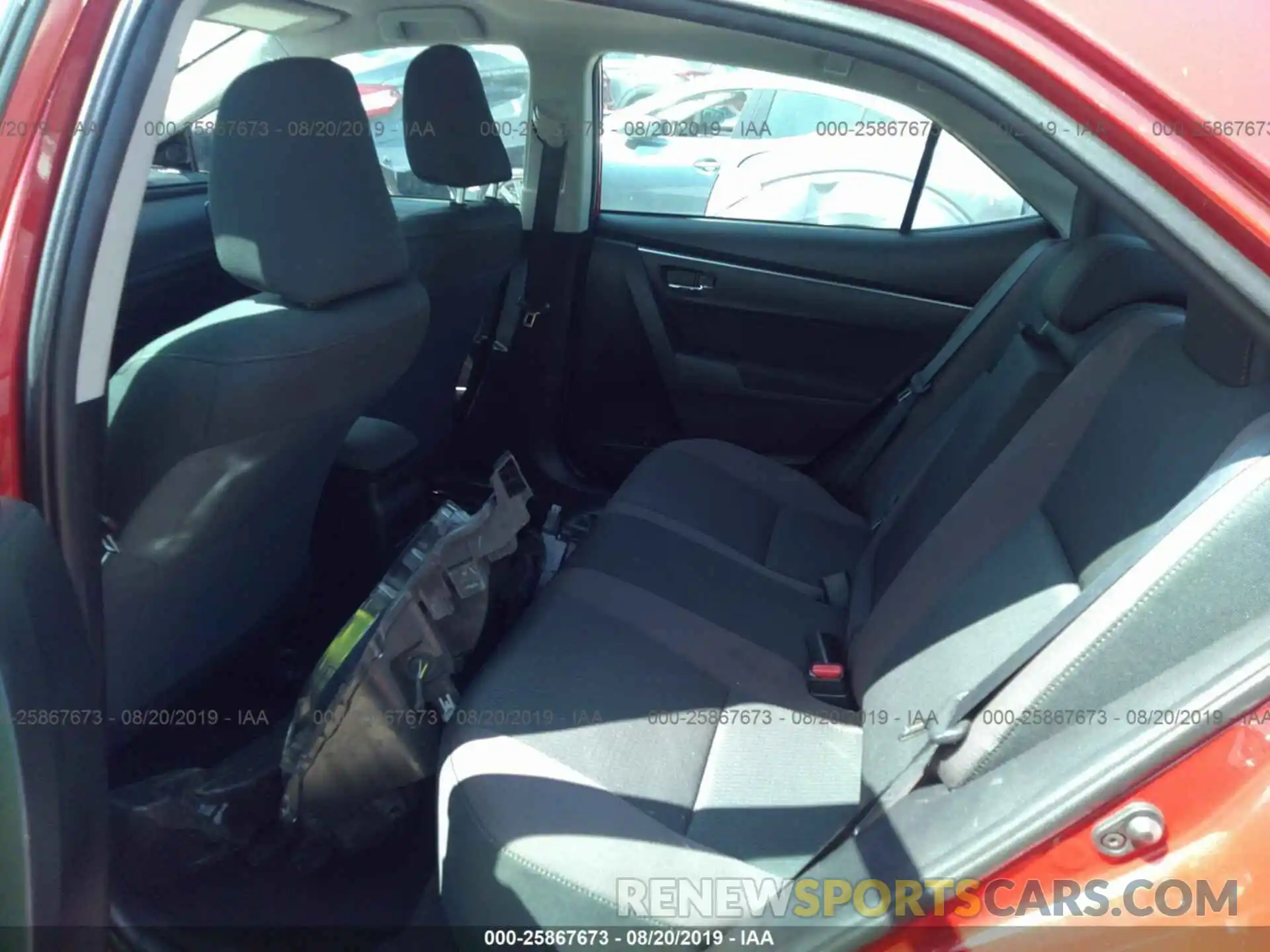 8 Photograph of a damaged car 5YFBURHEXKP868243 TOYOTA COROLLA 2019