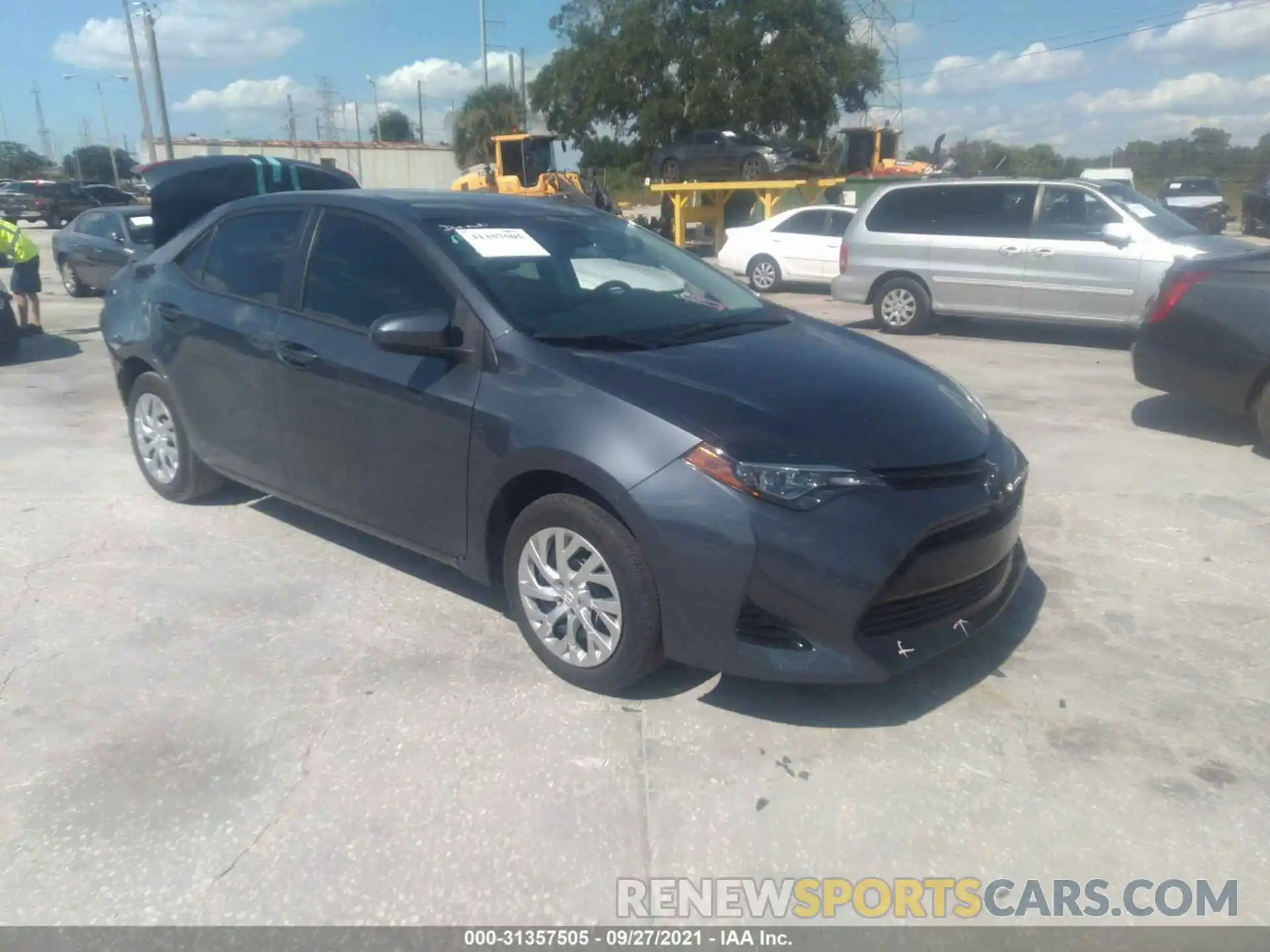 1 Photograph of a damaged car 5YFBURHEXKP868730 TOYOTA COROLLA 2019