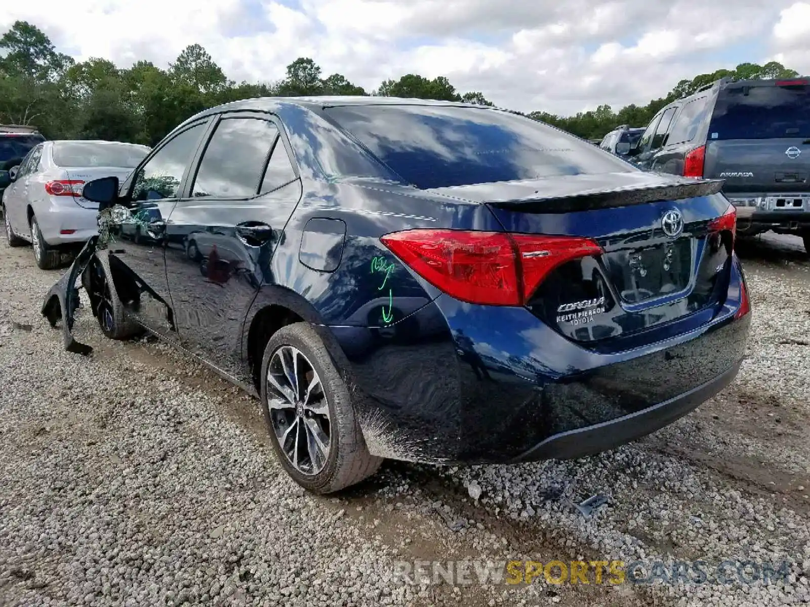 3 Photograph of a damaged car 5YFBURHEXKP869554 TOYOTA COROLLA 2019