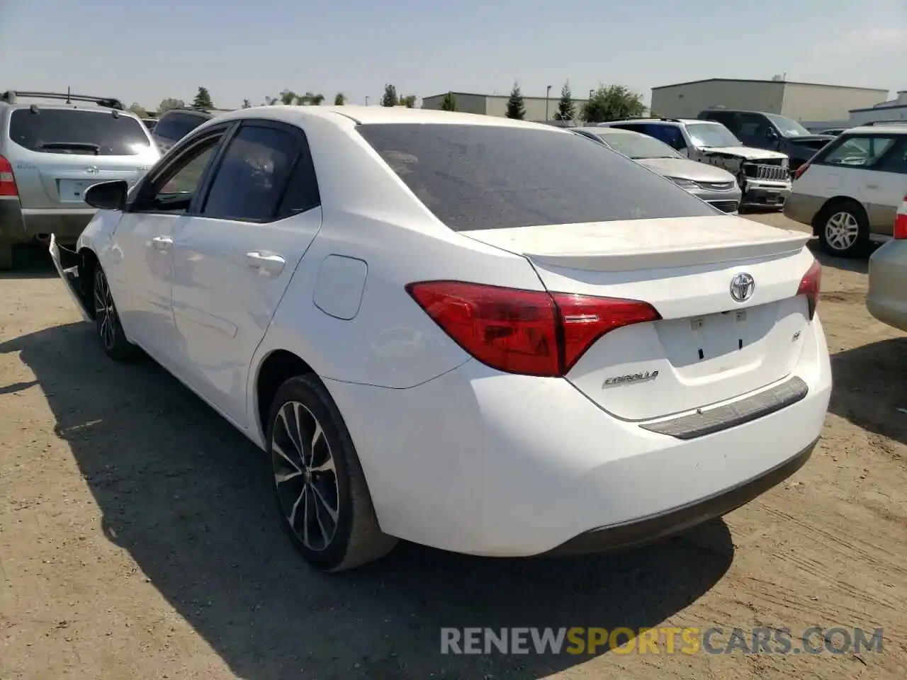 3 Photograph of a damaged car 5YFBURHEXKP870087 TOYOTA COROLLA 2019