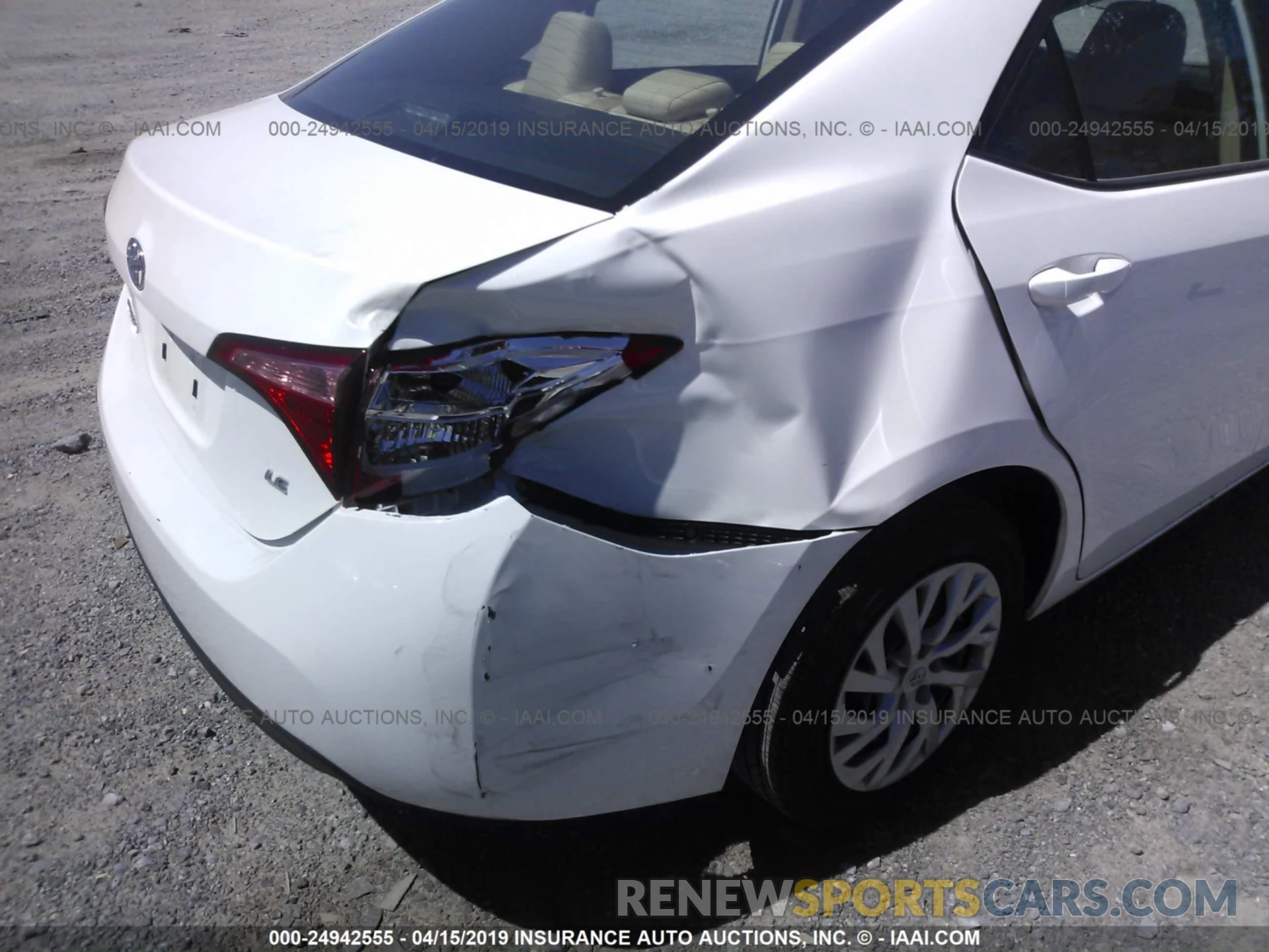6 Photograph of a damaged car 5YFBURHEXKP870574 TOYOTA COROLLA 2019
