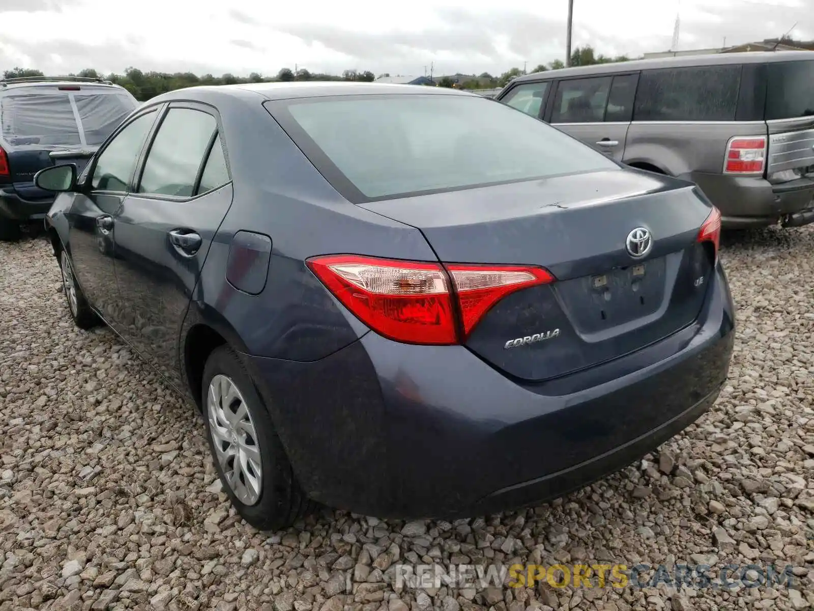 3 Photograph of a damaged car 5YFBURHEXKP870865 TOYOTA COROLLA 2019