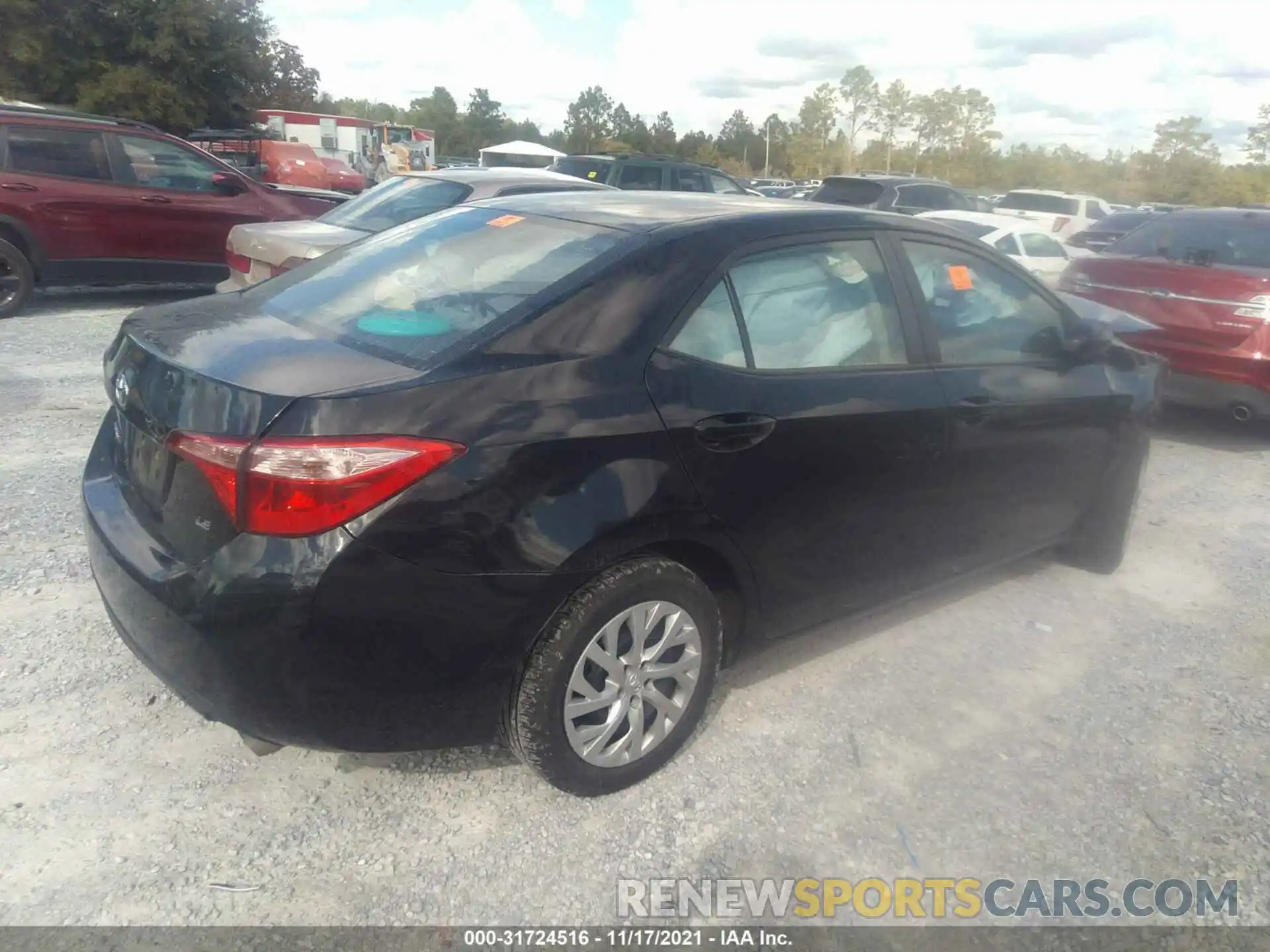 4 Photograph of a damaged car 5YFBURHEXKP870932 TOYOTA COROLLA 2019