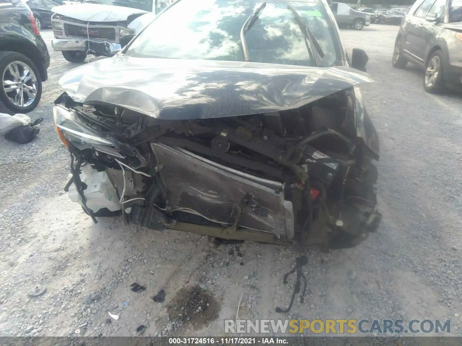 6 Photograph of a damaged car 5YFBURHEXKP870932 TOYOTA COROLLA 2019