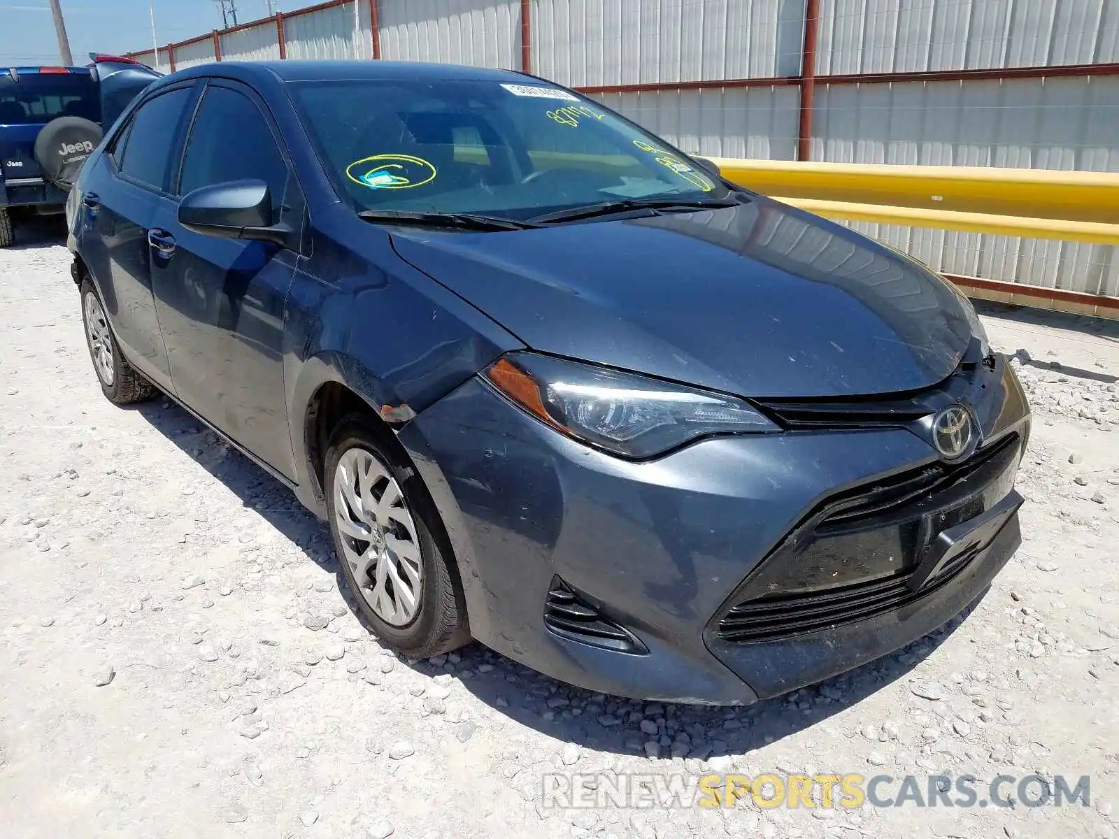 1 Photograph of a damaged car 5YFBURHEXKP871112 TOYOTA COROLLA 2019