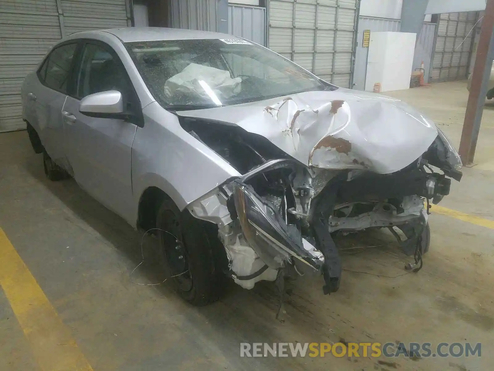 1 Photograph of a damaged car 5YFBURHEXKP871465 TOYOTA COROLLA 2019