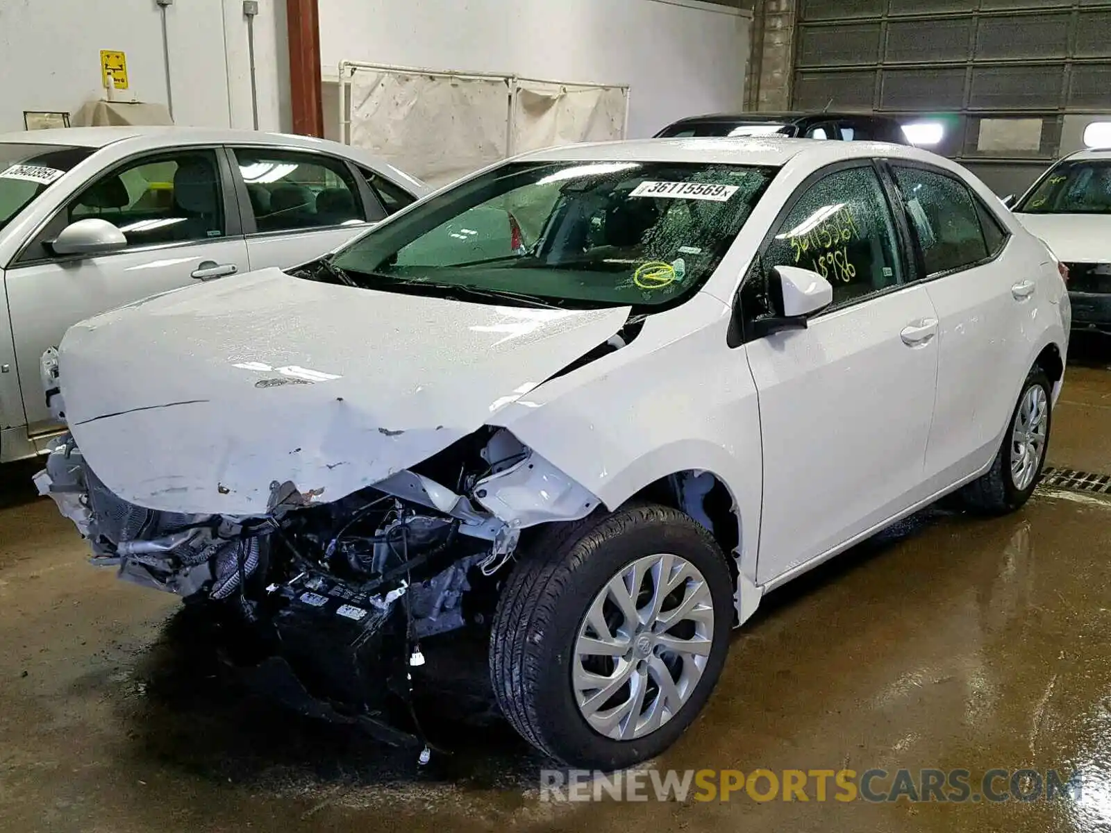 2 Photograph of a damaged car 5YFBURHEXKP871563 TOYOTA COROLLA 2019