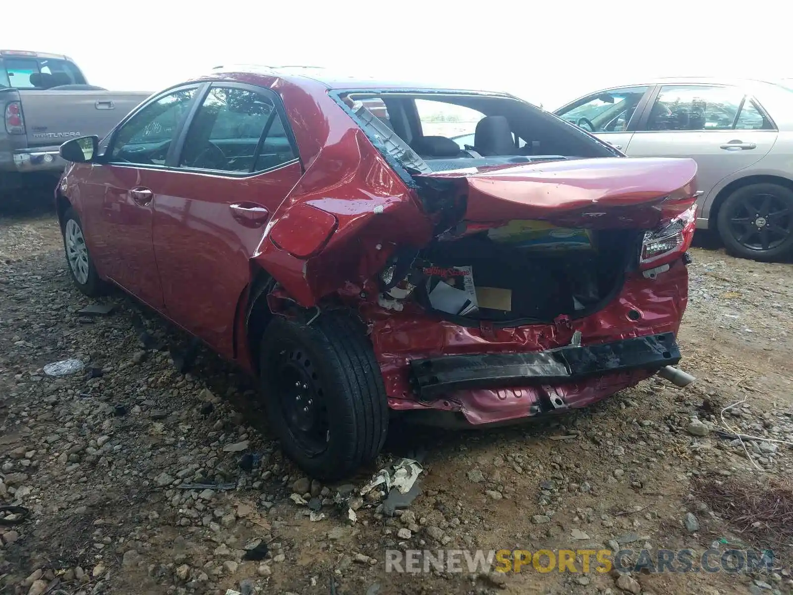 3 Photograph of a damaged car 5YFBURHEXKP871921 TOYOTA COROLLA 2019