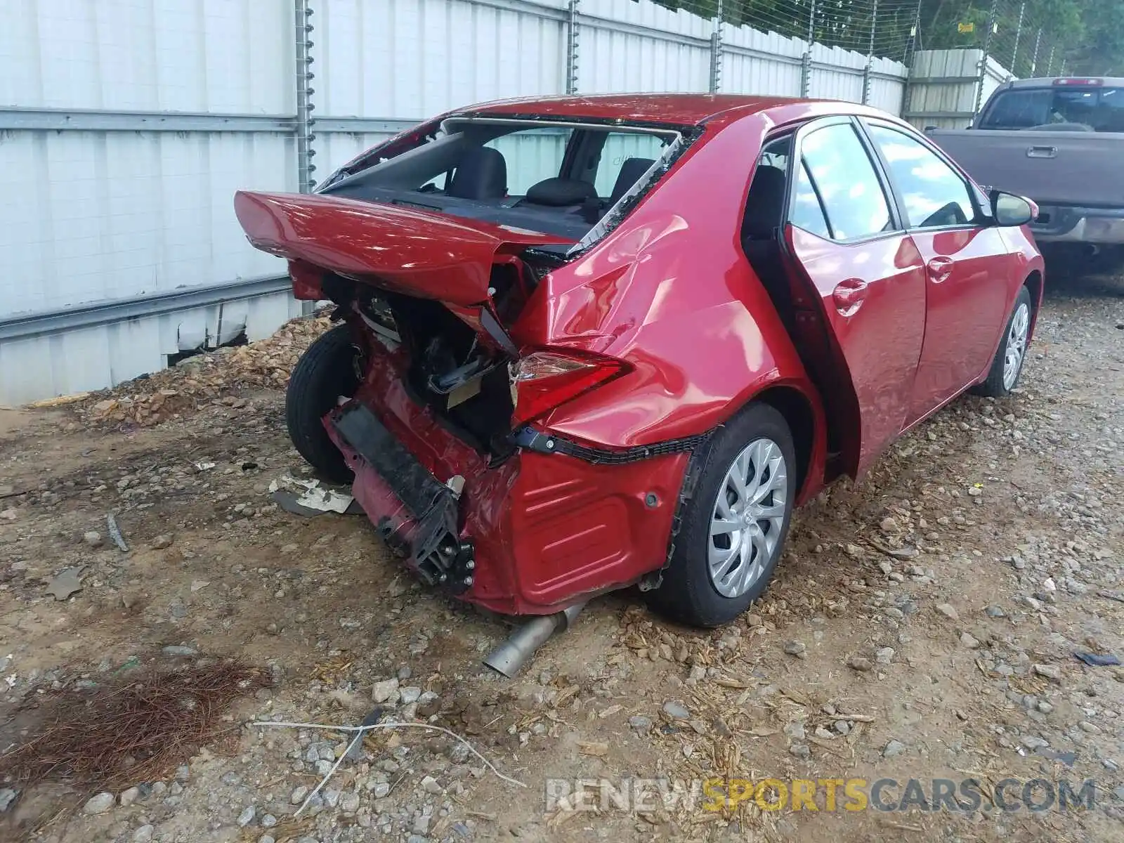 4 Photograph of a damaged car 5YFBURHEXKP871921 TOYOTA COROLLA 2019