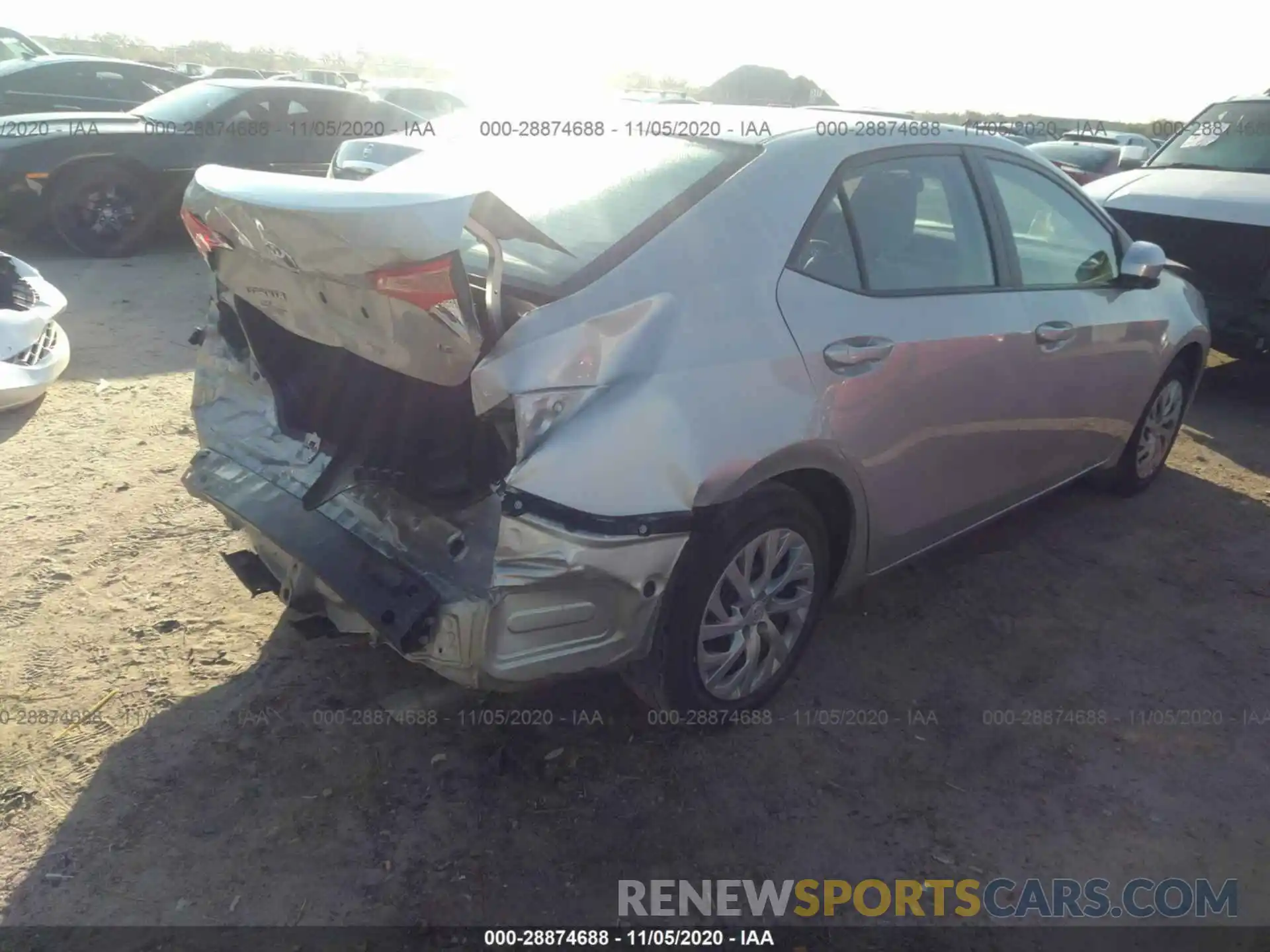 4 Photograph of a damaged car 5YFBURHEXKP872633 TOYOTA COROLLA 2019