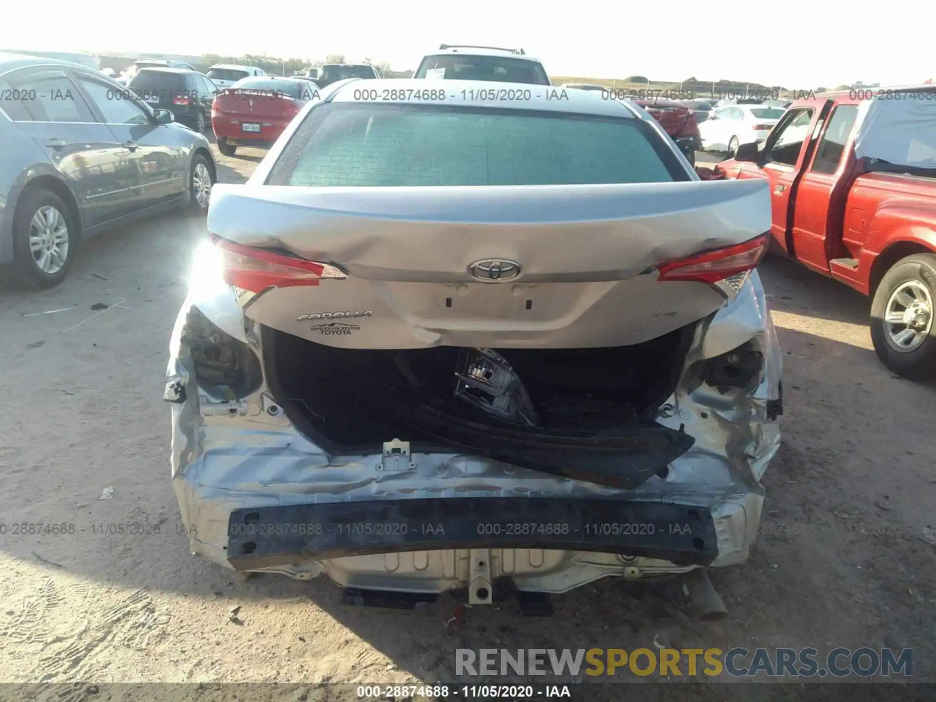 6 Photograph of a damaged car 5YFBURHEXKP872633 TOYOTA COROLLA 2019