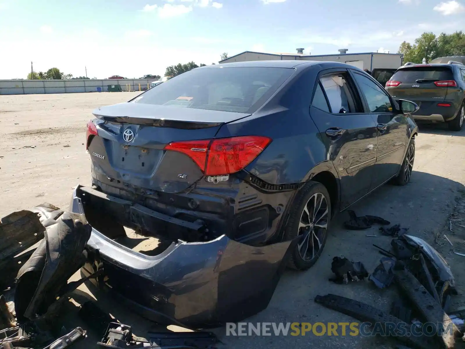 4 Photograph of a damaged car 5YFBURHEXKP873412 TOYOTA COROLLA 2019