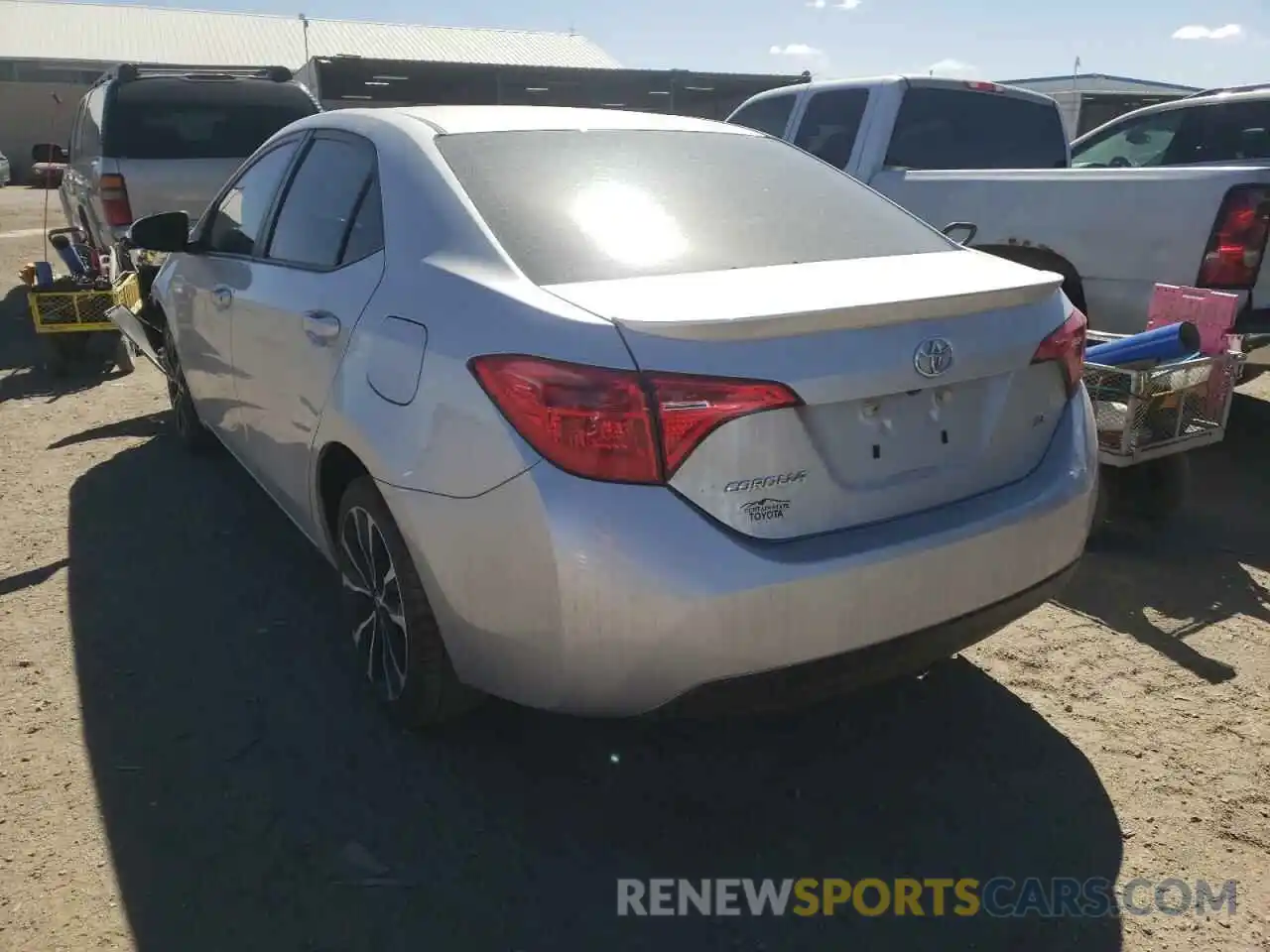 3 Photograph of a damaged car 5YFBURHEXKP873667 TOYOTA COROLLA 2019