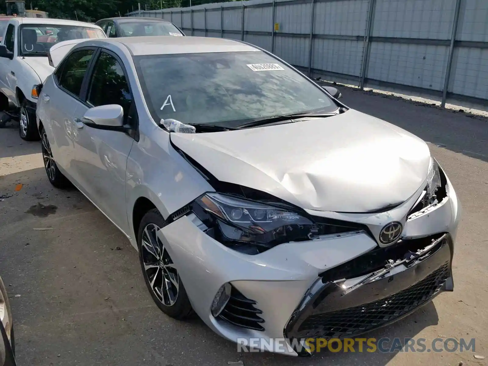 1 Photograph of a damaged car 5YFBURHEXKP873748 TOYOTA COROLLA 2019