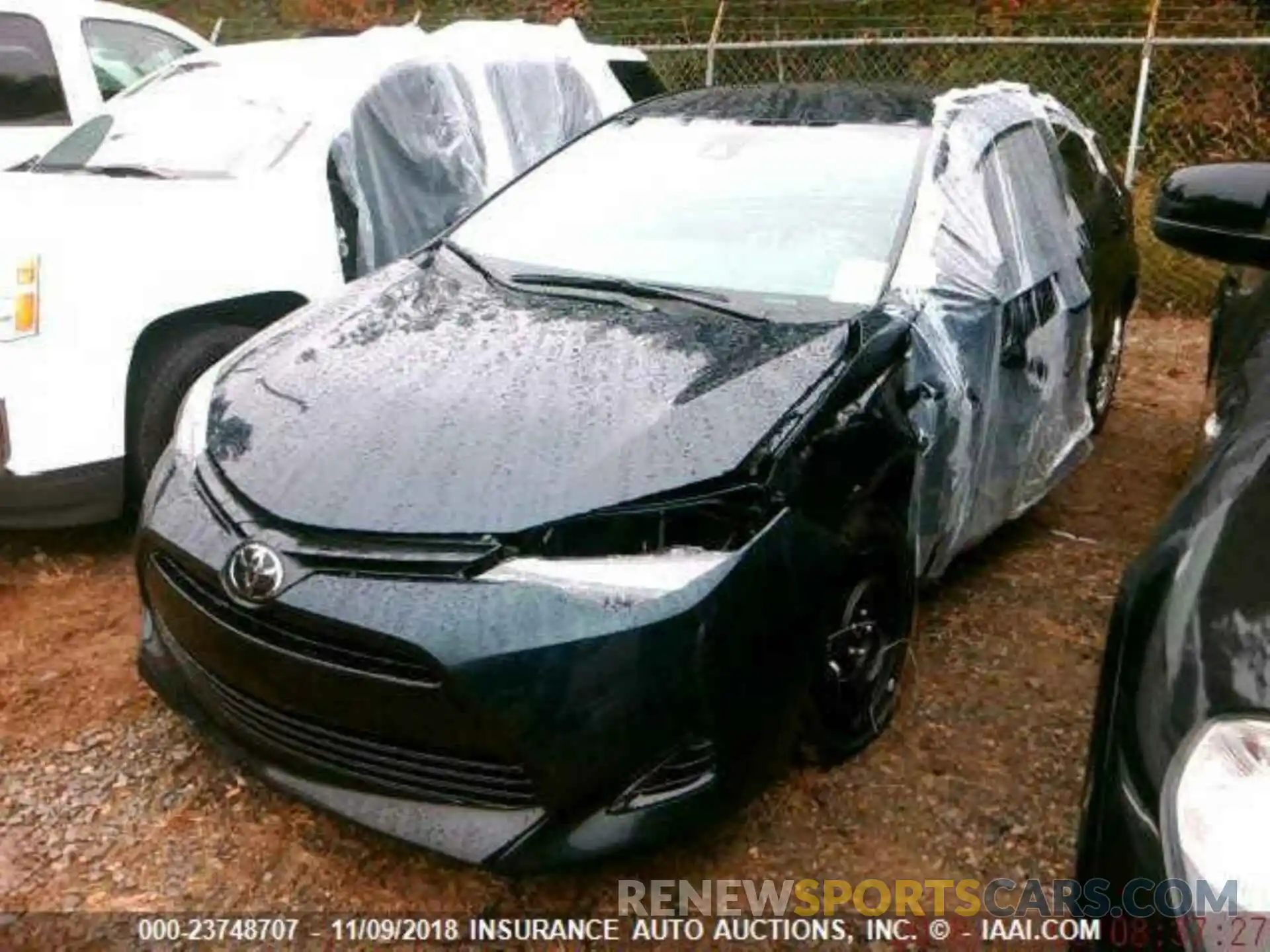 1 Photograph of a damaged car 5YFBURHEXKP874060 Toyota Corolla 2019