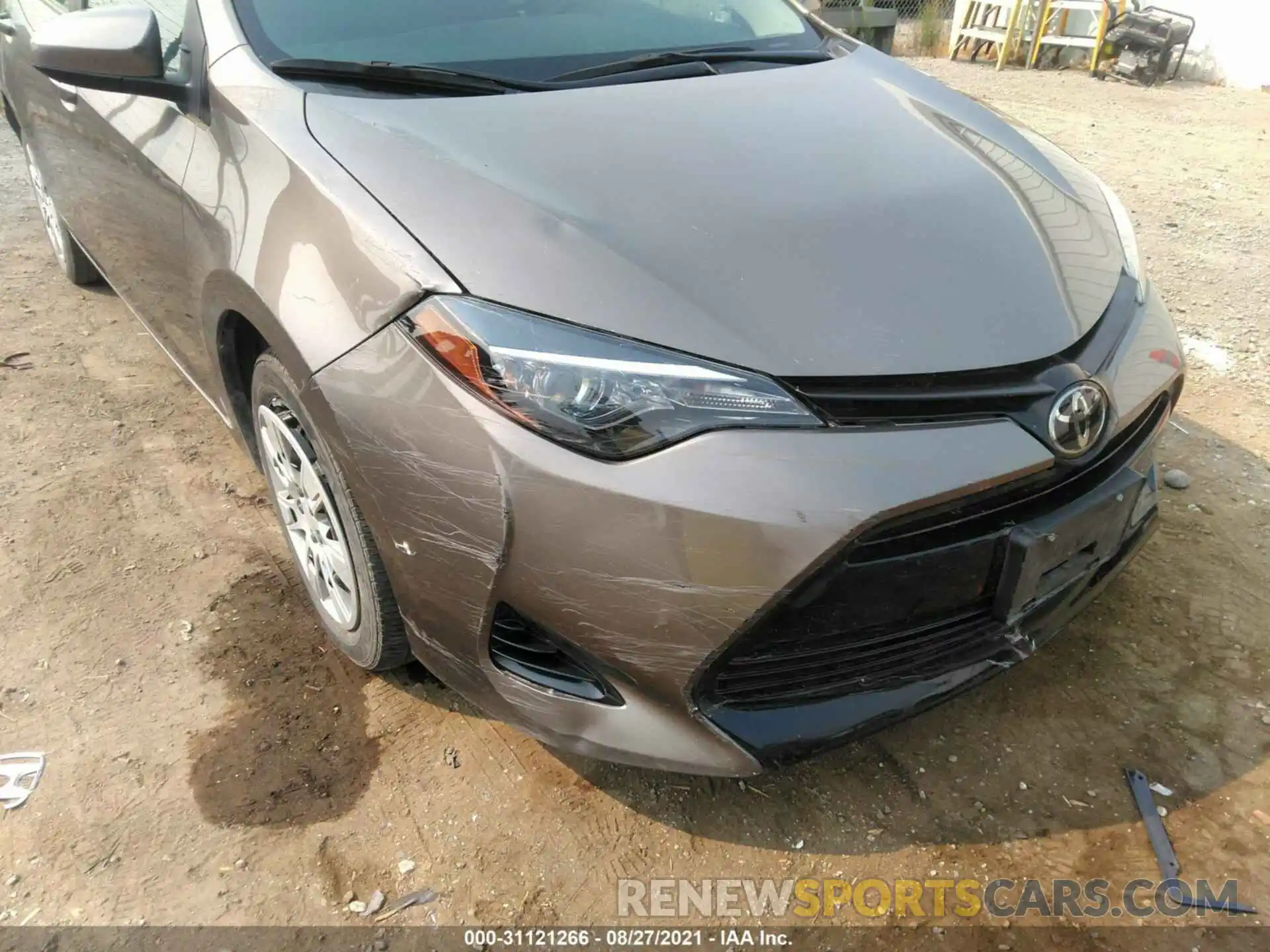 6 Photograph of a damaged car 5YFBURHEXKP874298 TOYOTA COROLLA 2019