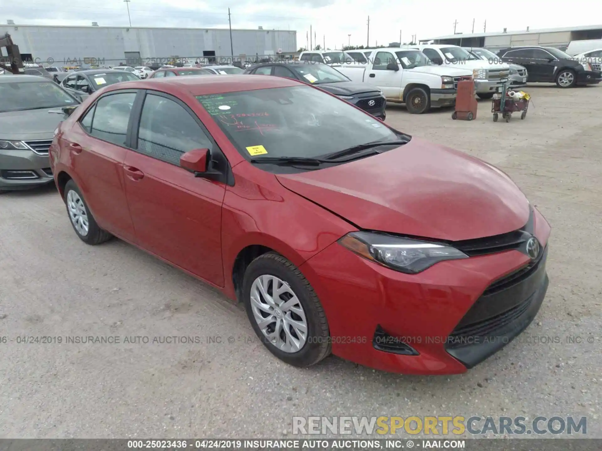 1 Photograph of a damaged car 5YFBURHEXKP874771 TOYOTA COROLLA 2019