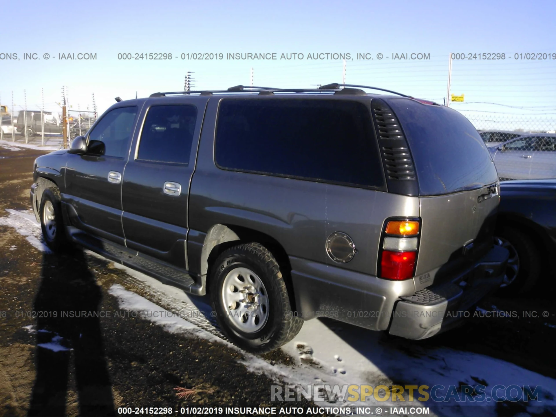 3 Photograph of a damaged car 5YFBURHEXKP874947 TOYOTA COROLLA 2019