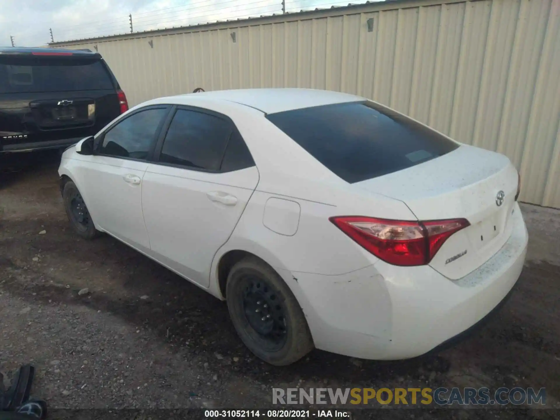 3 Photograph of a damaged car 5YFBURHEXKP876178 TOYOTA COROLLA 2019