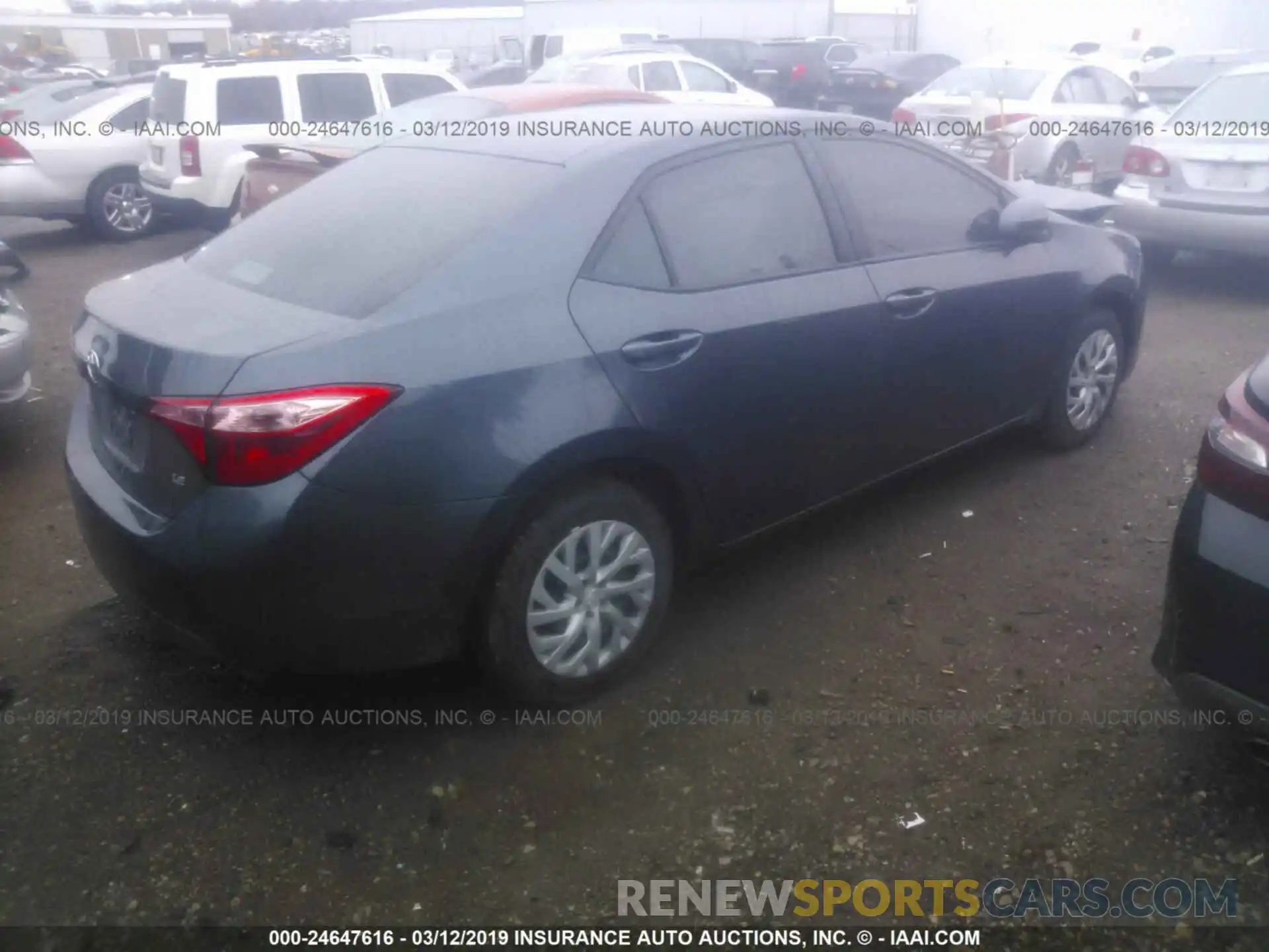 4 Photograph of a damaged car 5YFBURHEXKP876214 TOYOTA COROLLA 2019