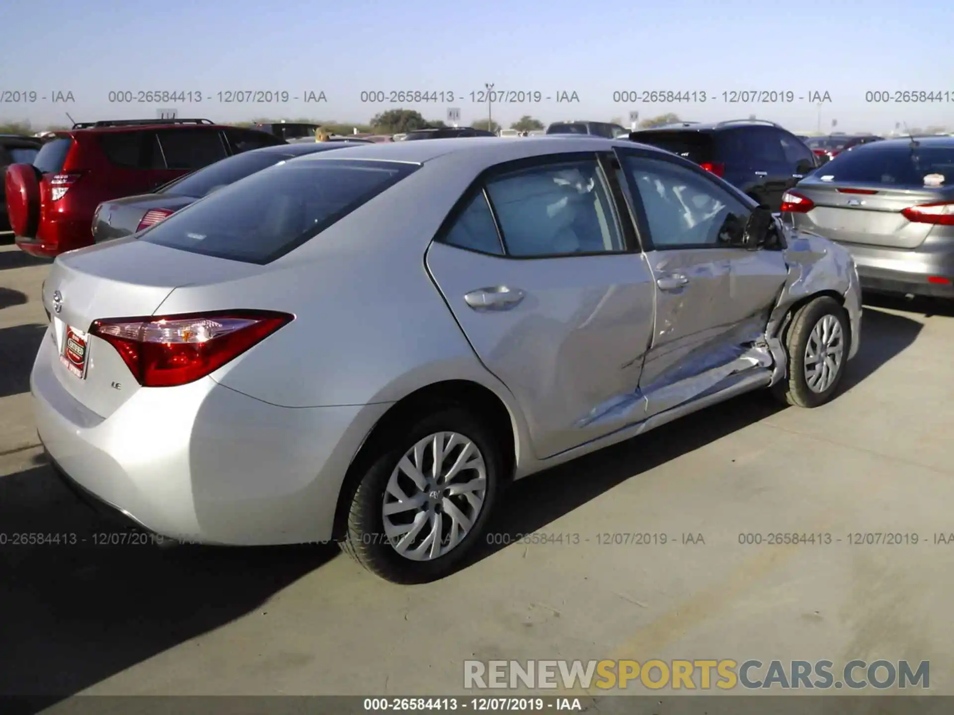 4 Photograph of a damaged car 5YFBURHEXKP876861 TOYOTA COROLLA 2019