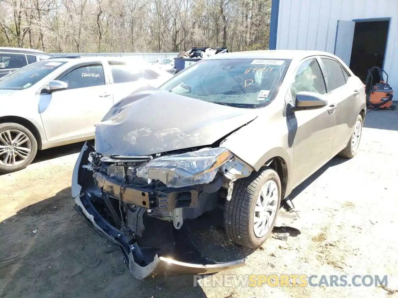 2 Photograph of a damaged car 5YFBURHEXKP876911 TOYOTA COROLLA 2019