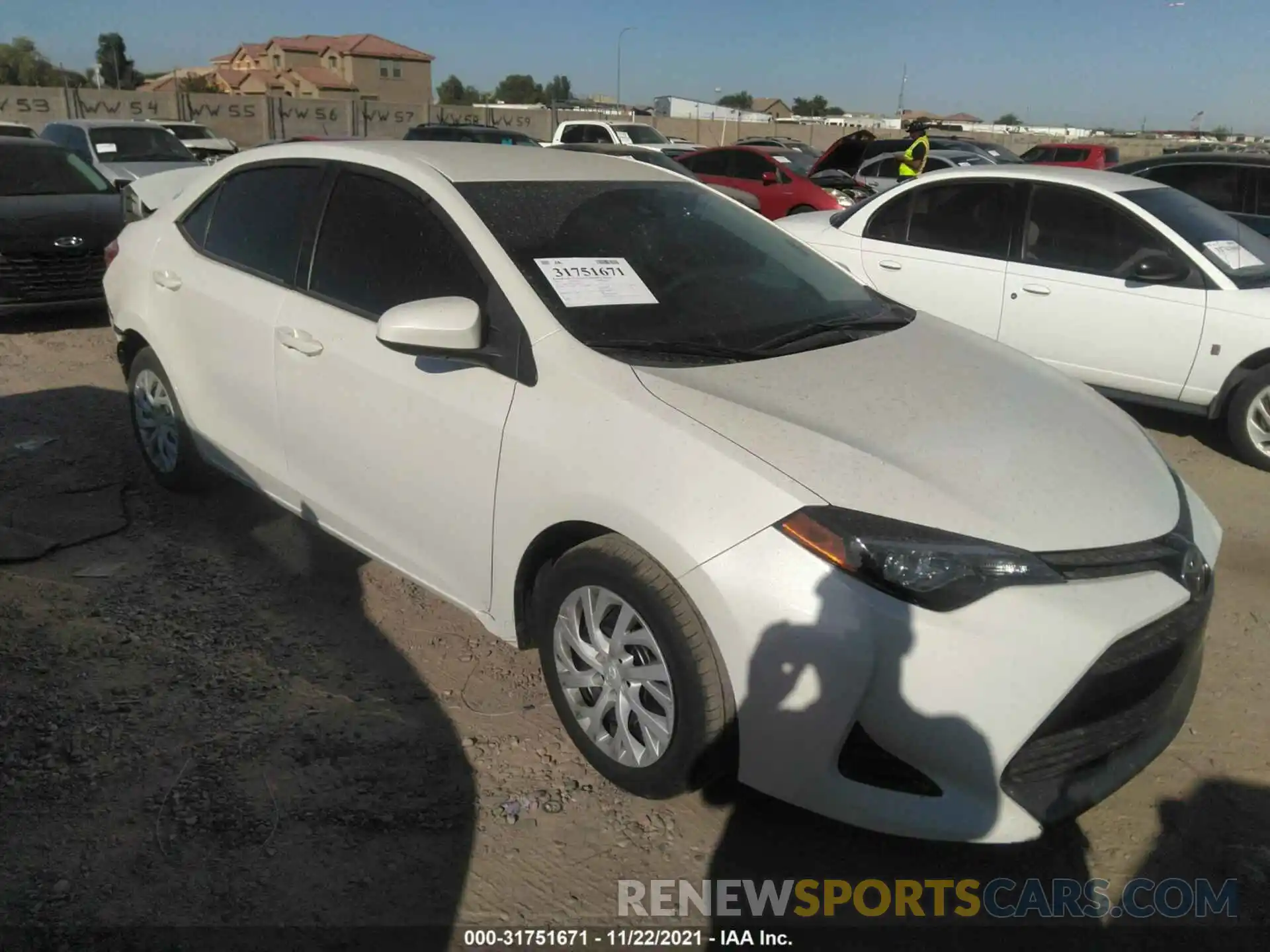 1 Photograph of a damaged car 5YFBURHEXKP877153 TOYOTA COROLLA 2019