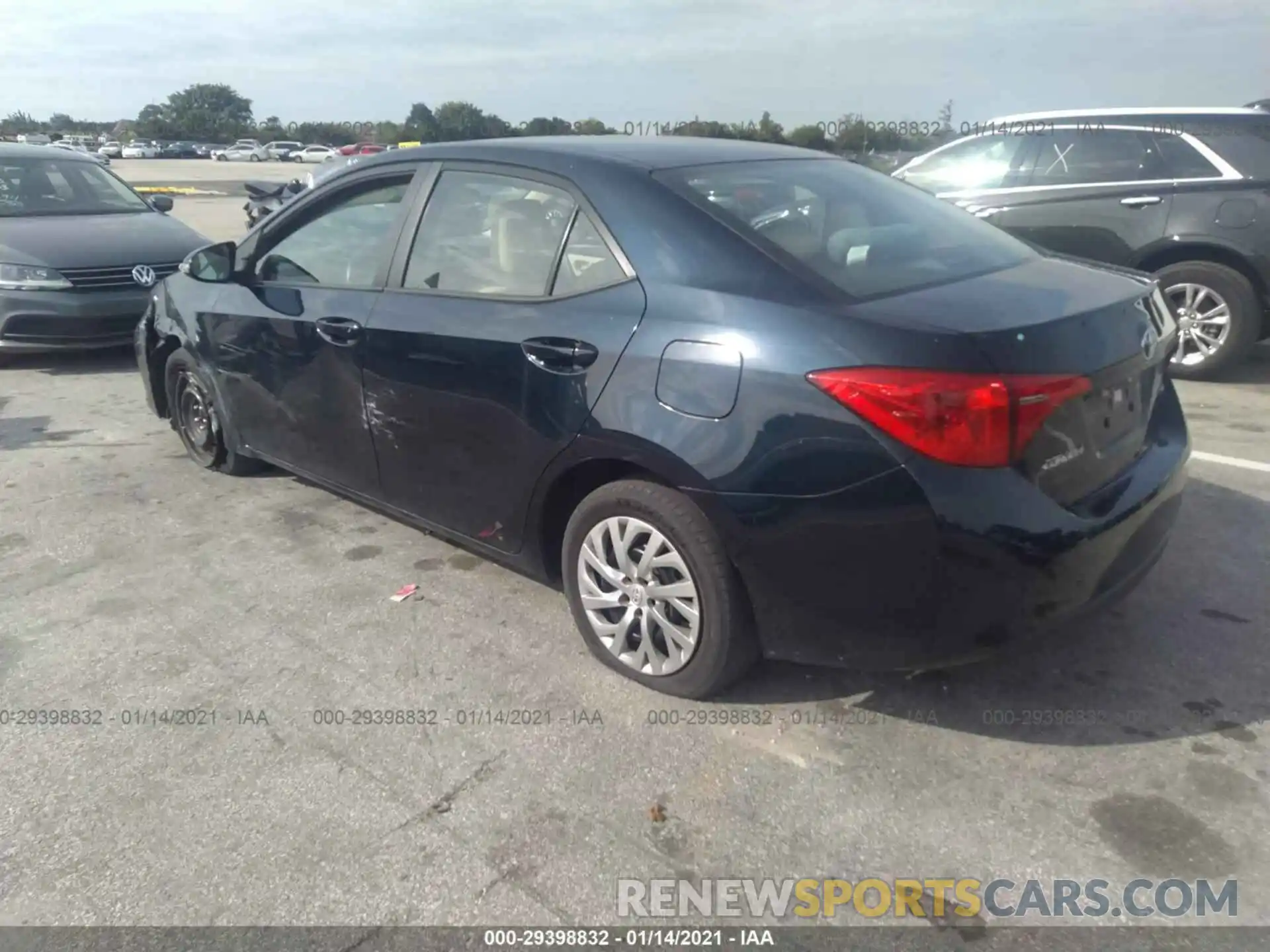 3 Photograph of a damaged car 5YFBURHEXKP877394 TOYOTA COROLLA 2019