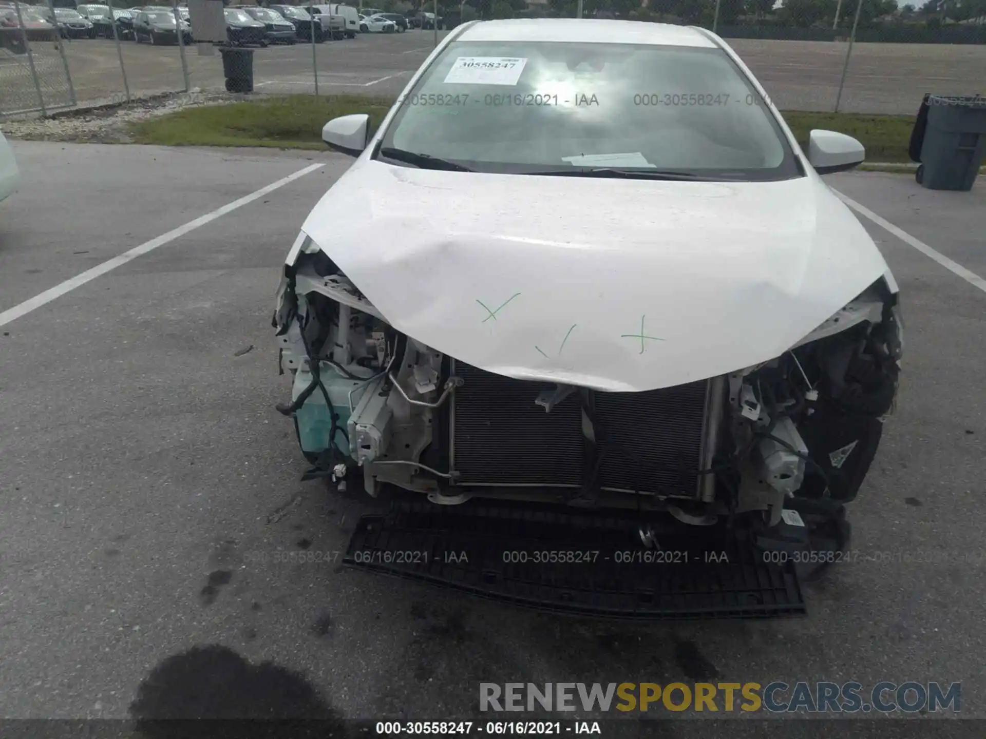 6 Photograph of a damaged car 5YFBURHEXKP877542 TOYOTA COROLLA 2019