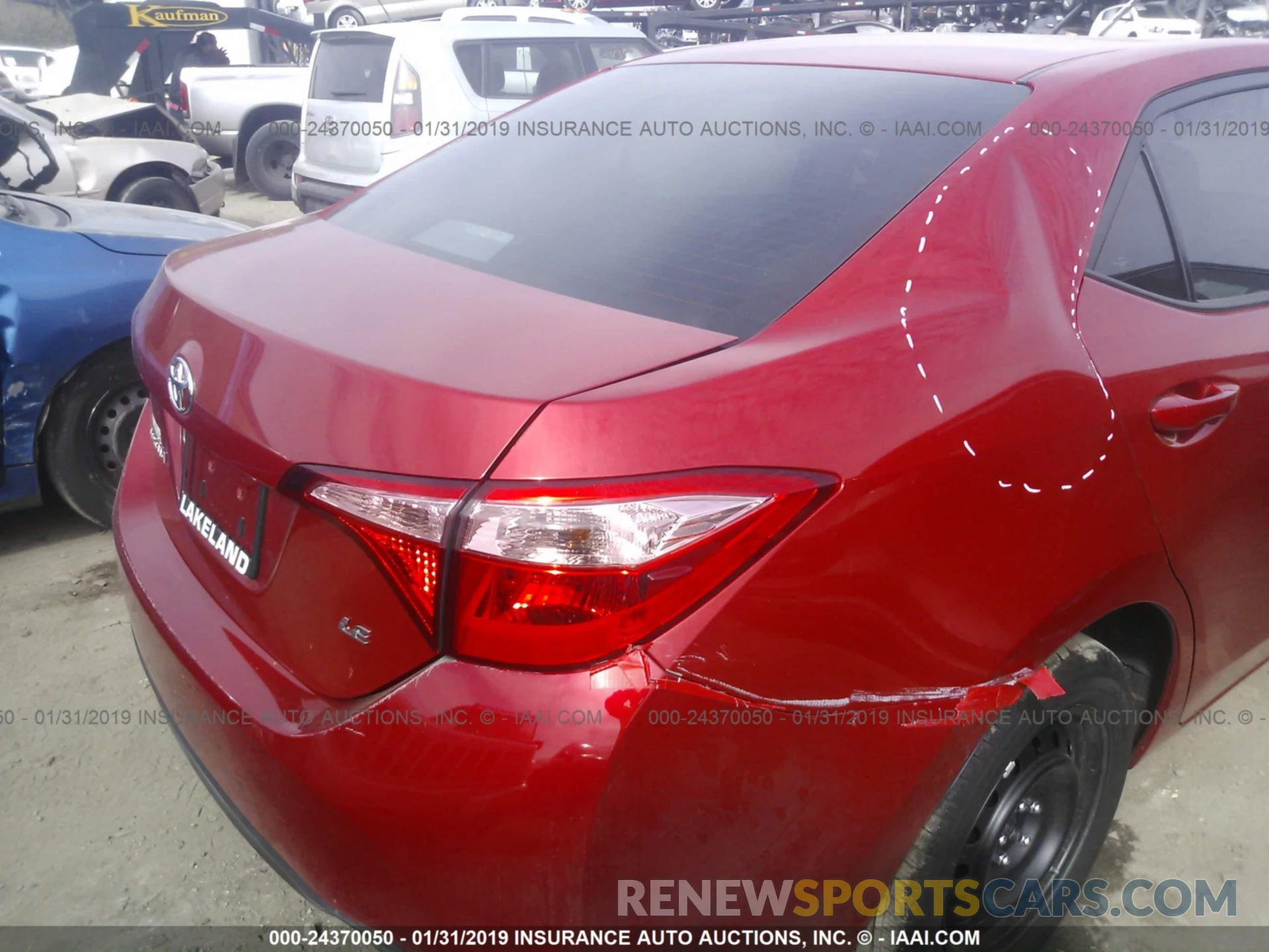 6 Photograph of a damaged car 5YFBURHEXKP877640 TOYOTA COROLLA 2019