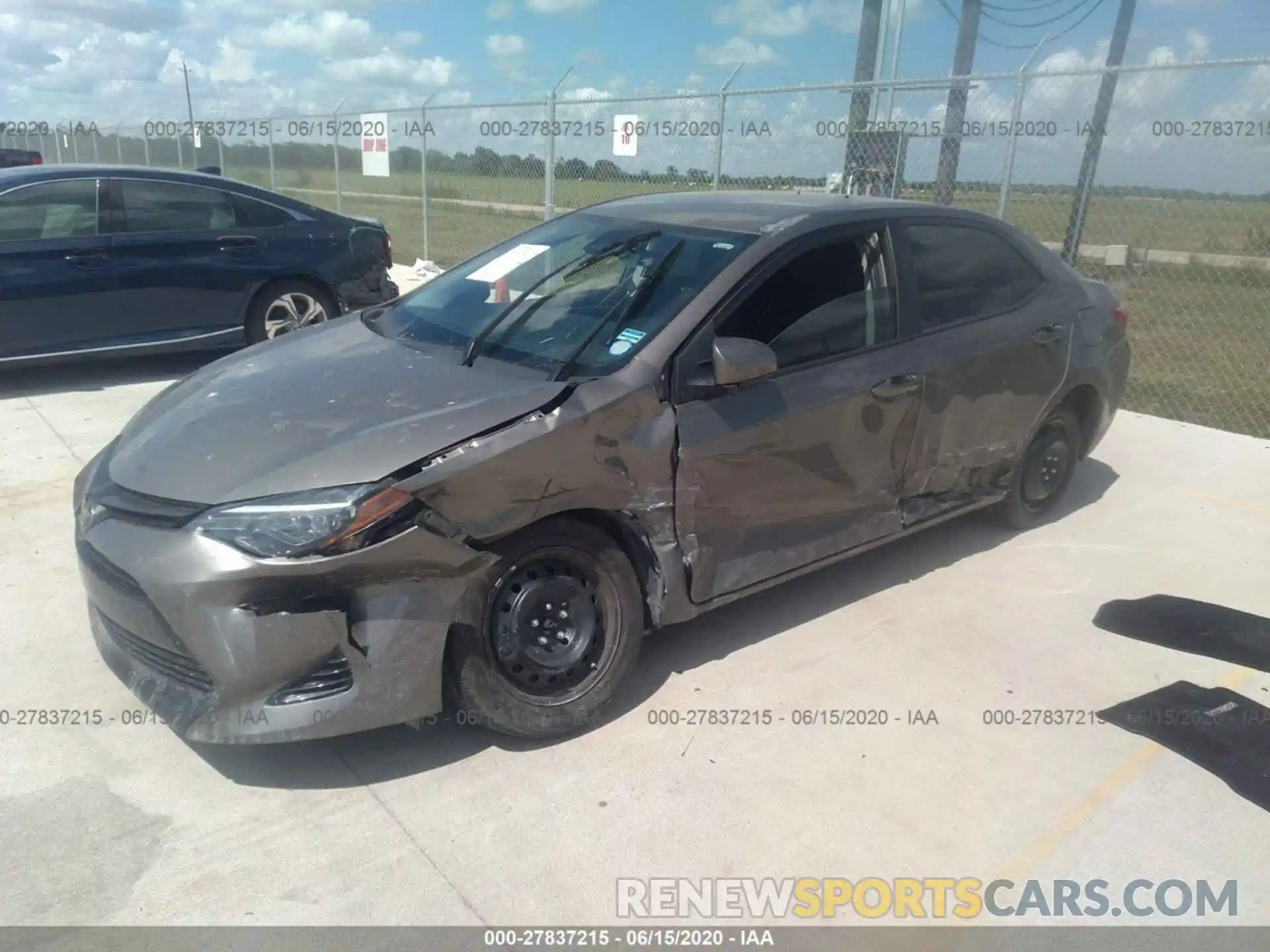 2 Photograph of a damaged car 5YFBURHEXKP877749 TOYOTA COROLLA 2019