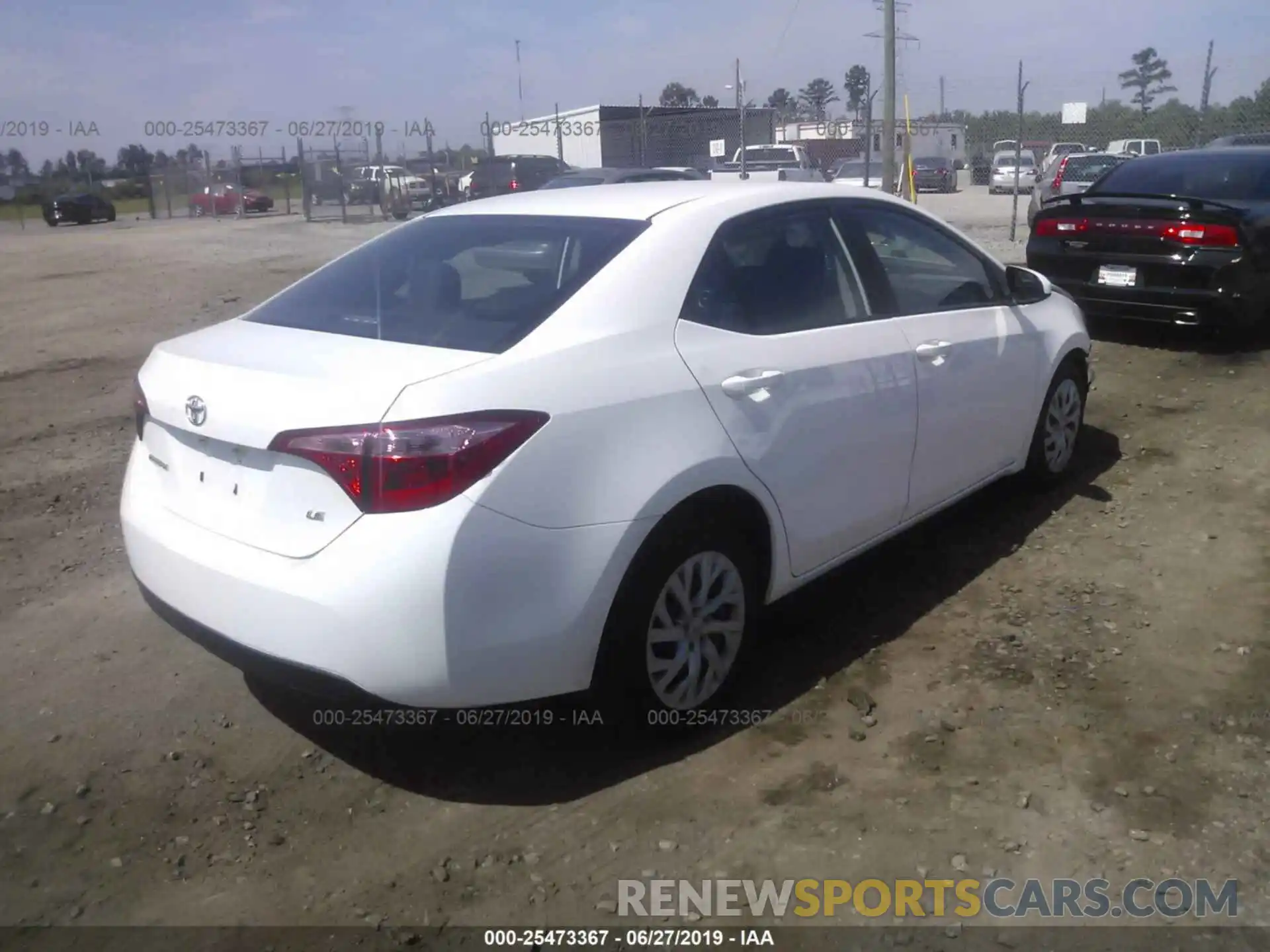 4 Photograph of a damaged car 5YFBURHEXKP878142 TOYOTA COROLLA 2019