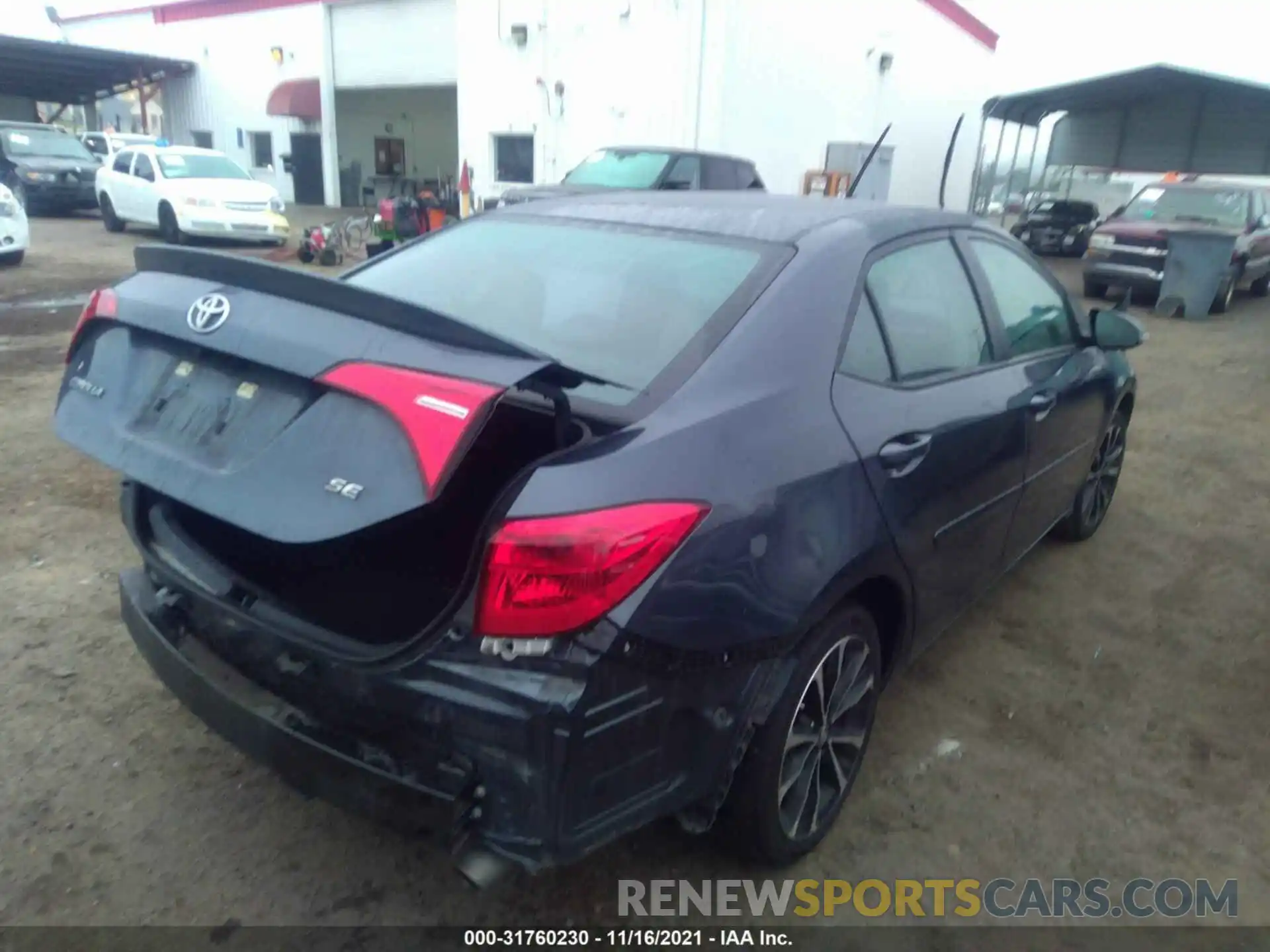 4 Photograph of a damaged car 5YFBURHEXKP878478 TOYOTA COROLLA 2019