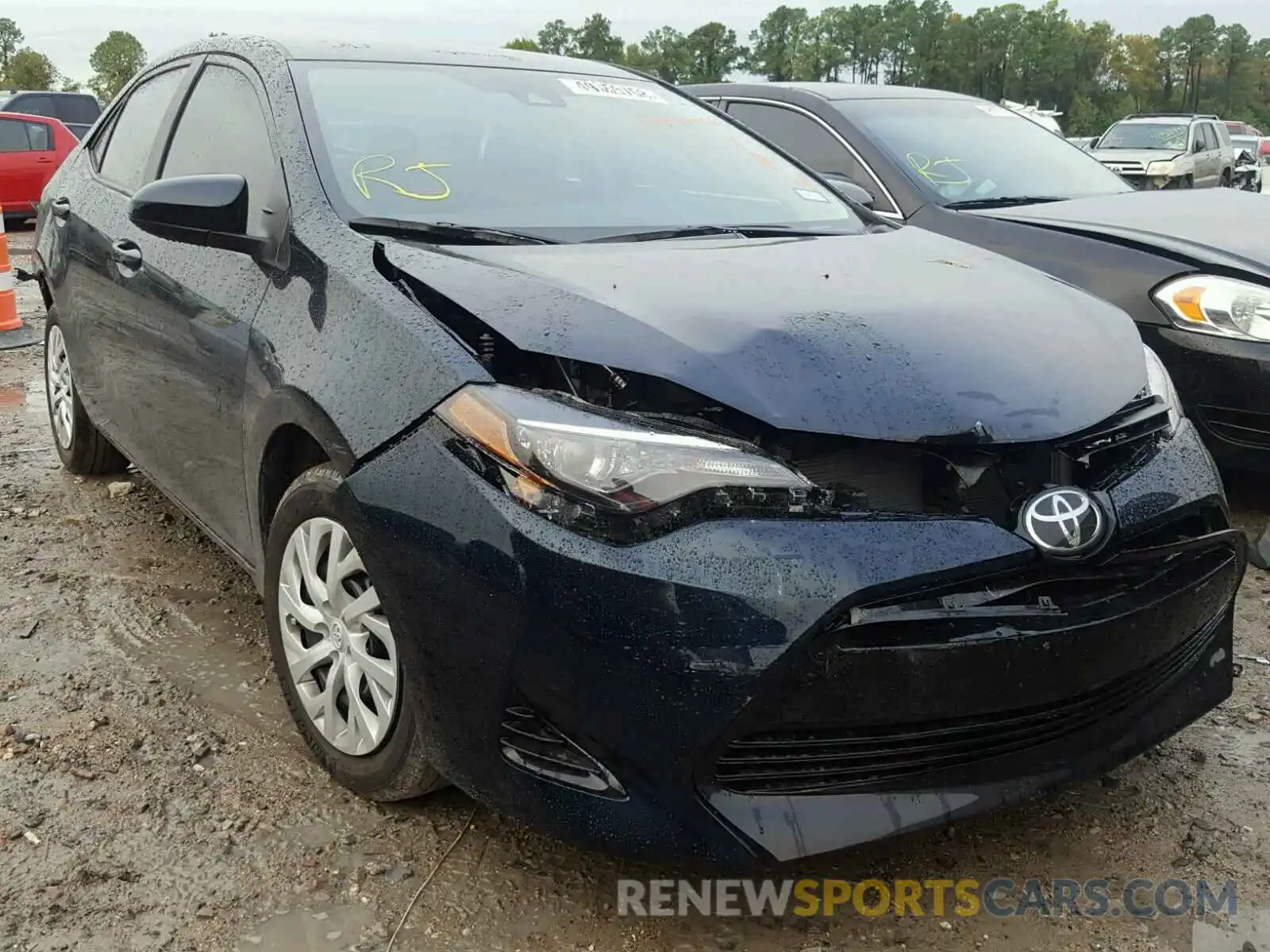 1 Photograph of a damaged car 5YFBURHEXKP879257 TOYOTA COROLLA 2019