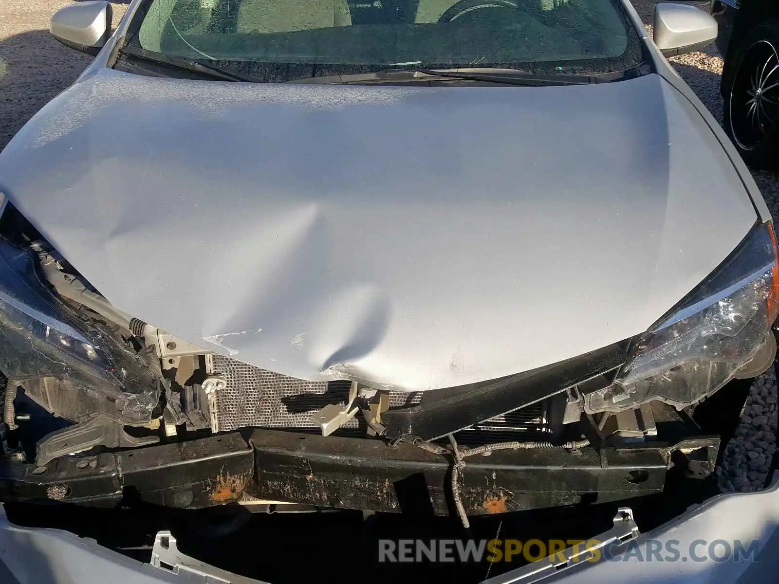7 Photograph of a damaged car 5YFBURHEXKP879453 TOYOTA COROLLA 2019