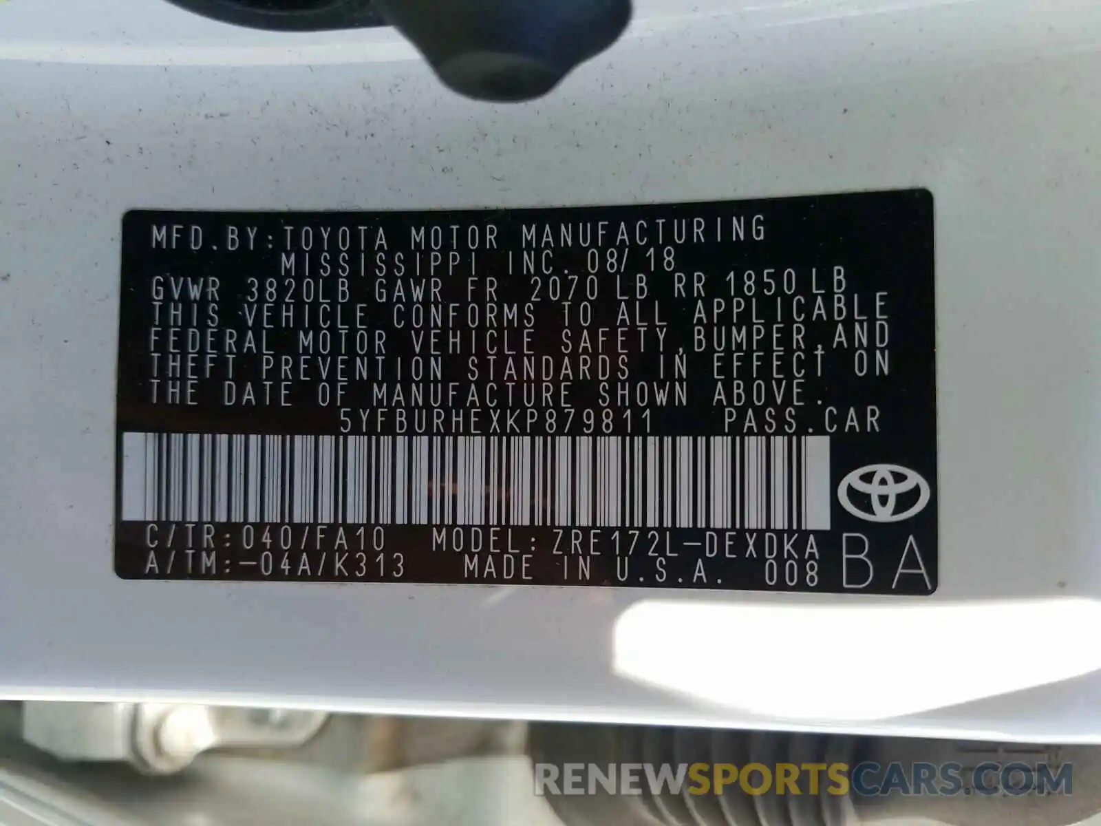 10 Photograph of a damaged car 5YFBURHEXKP879811 TOYOTA COROLLA 2019