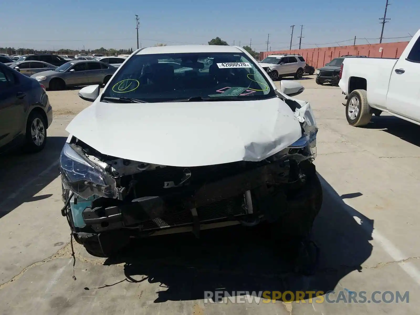 9 Photograph of a damaged car 5YFBURHEXKP880392 TOYOTA COROLLA 2019