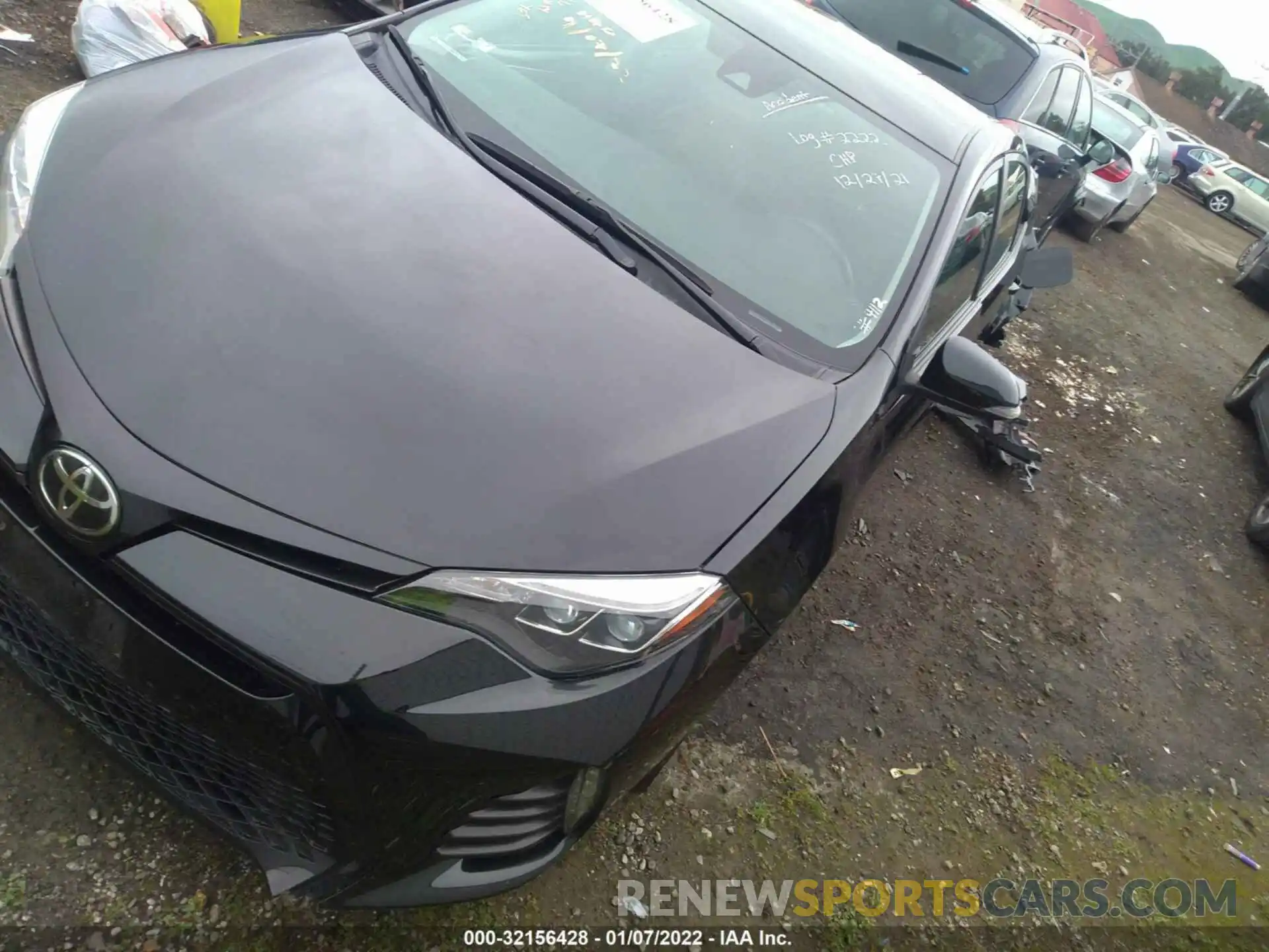 2 Photograph of a damaged car 5YFBURHEXKP880926 TOYOTA COROLLA 2019