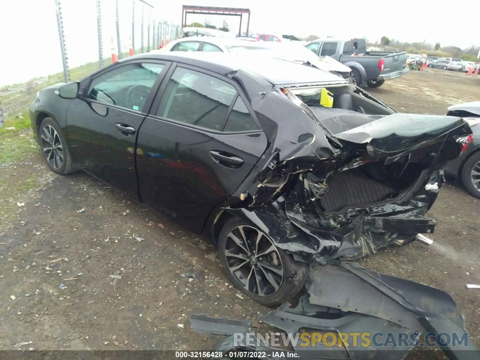 3 Photograph of a damaged car 5YFBURHEXKP880926 TOYOTA COROLLA 2019